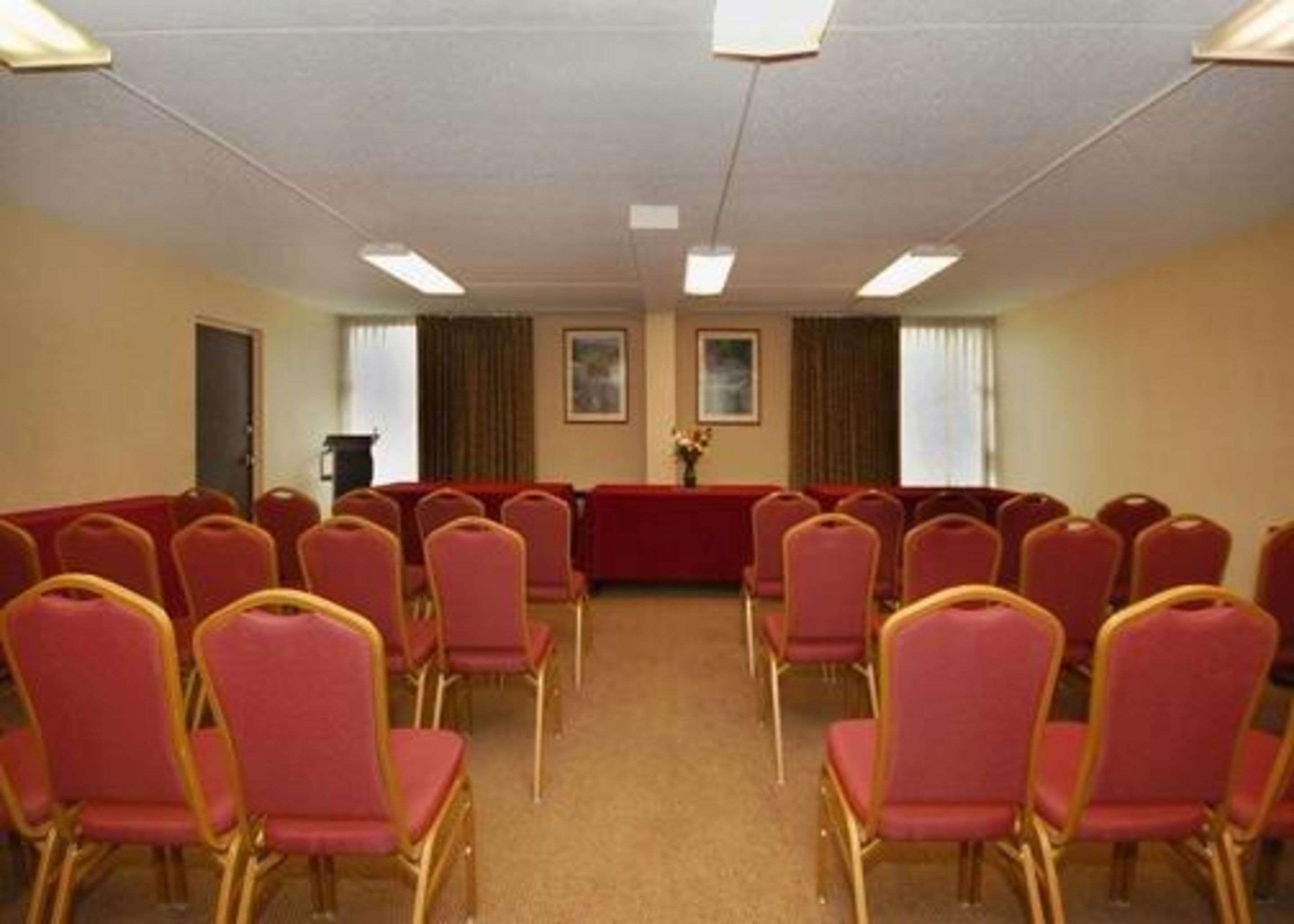 Large space perfect for corporate functions or training | Quality Inn & Suites