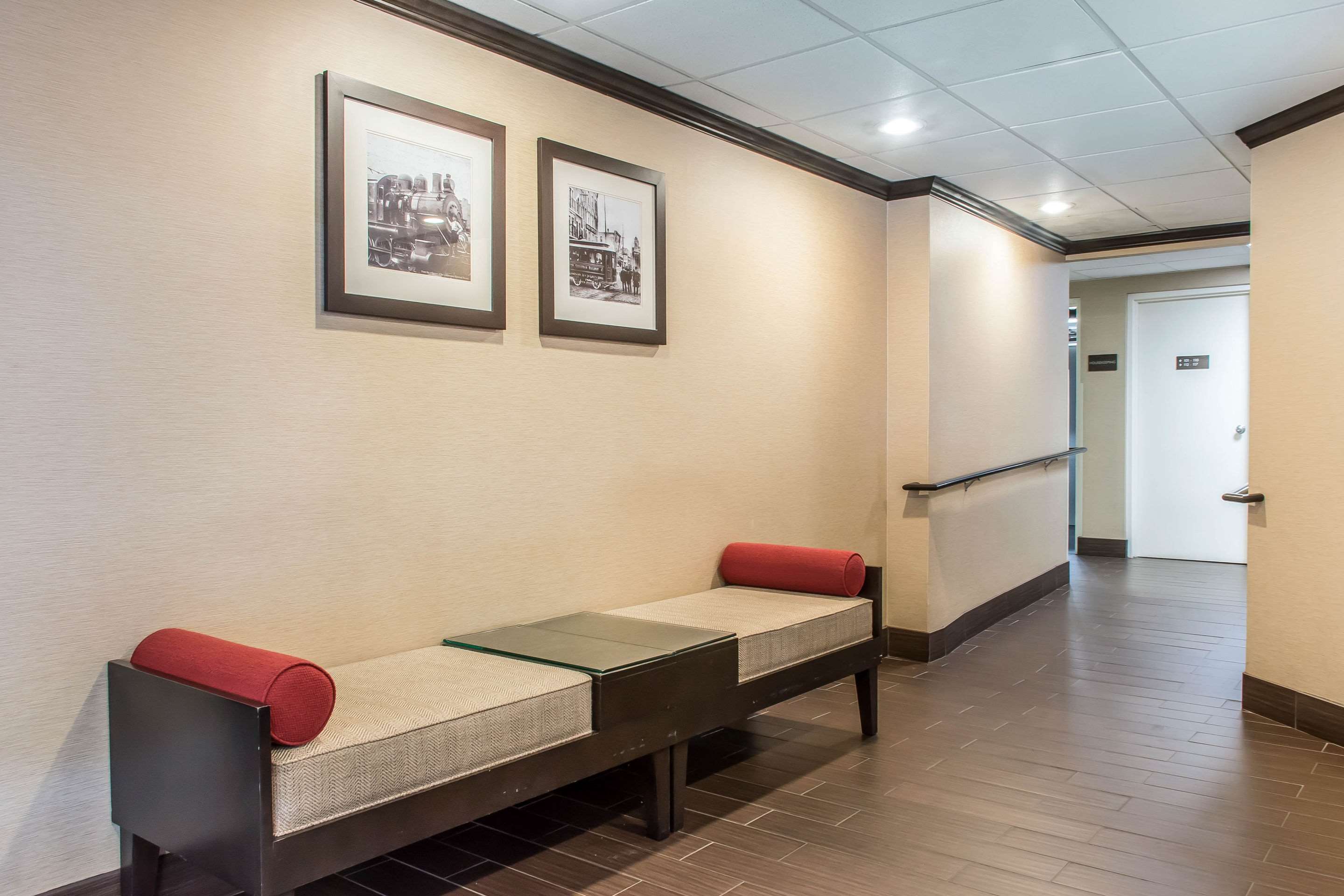 Hotel lobby | Comfort Inn