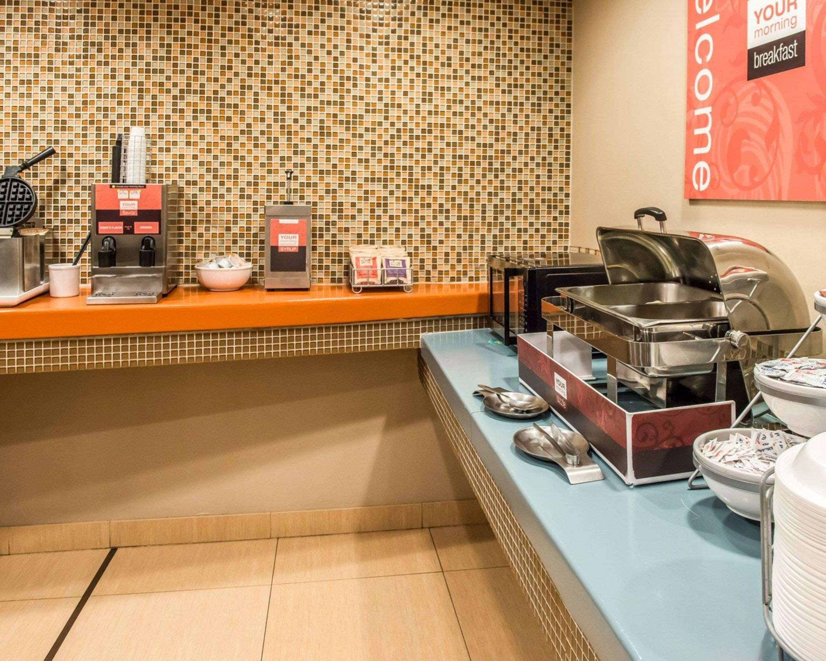 Breakfast counter