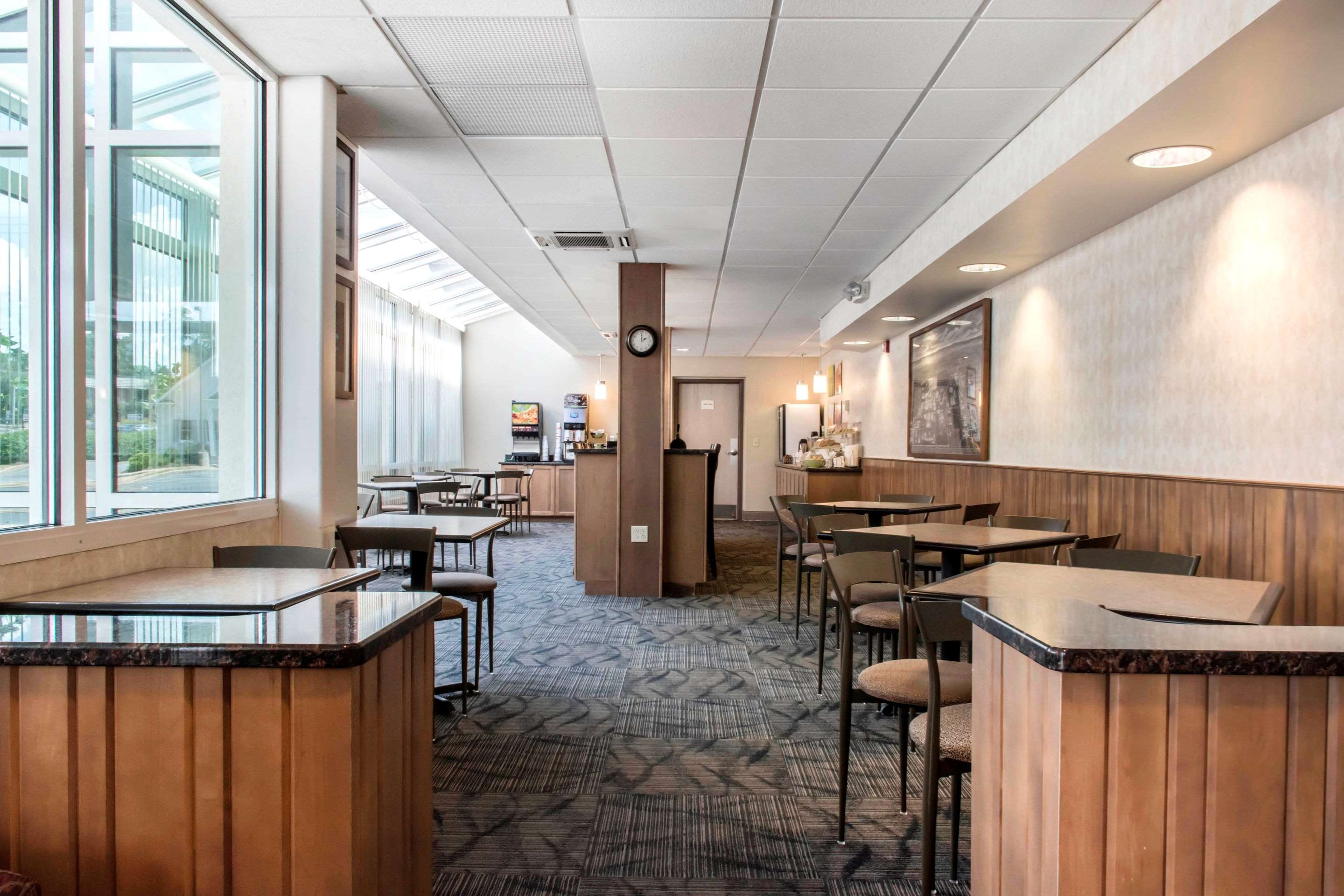 Spacious breakfast area | Quality Inn Near University Park