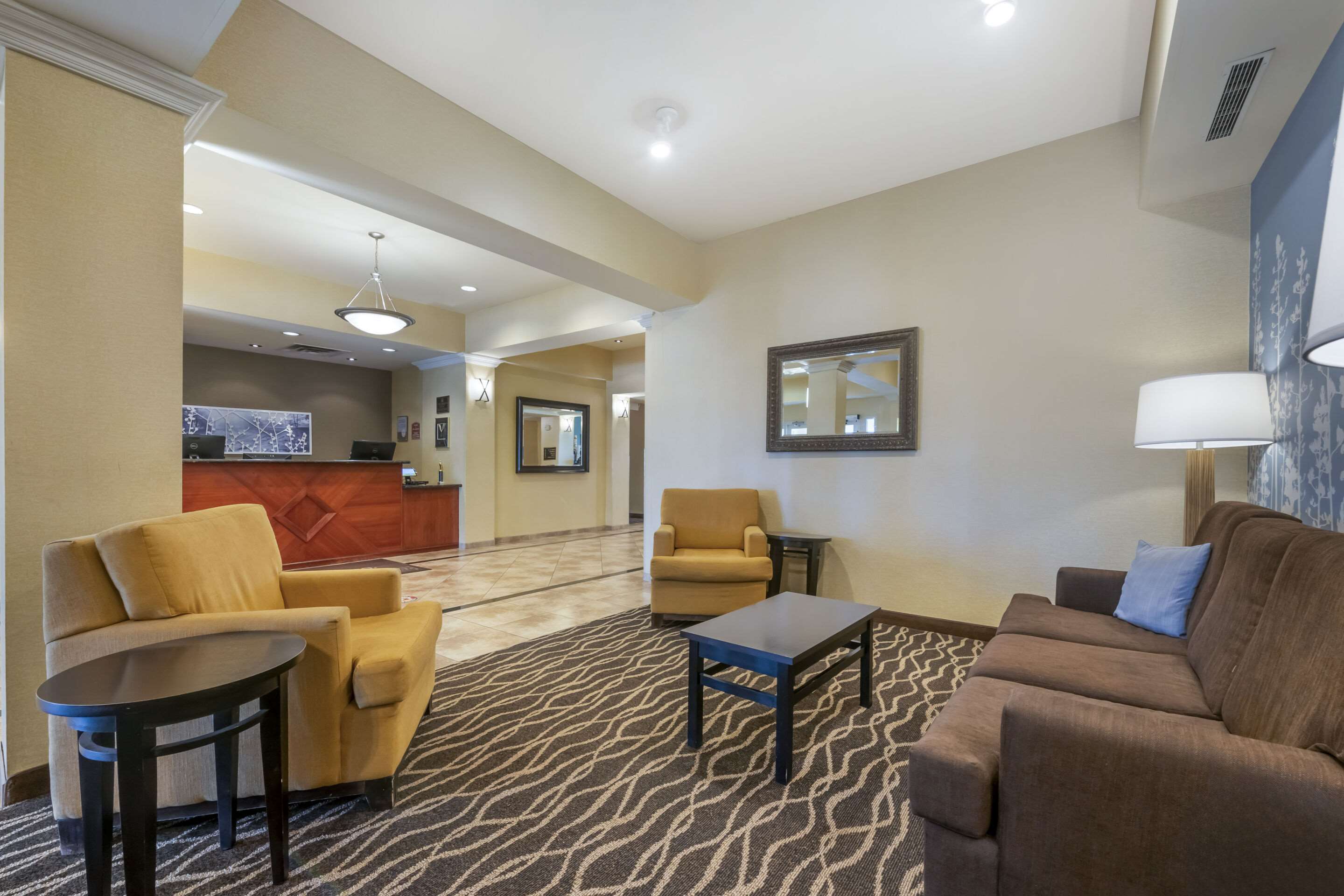 Lobby with sitting area