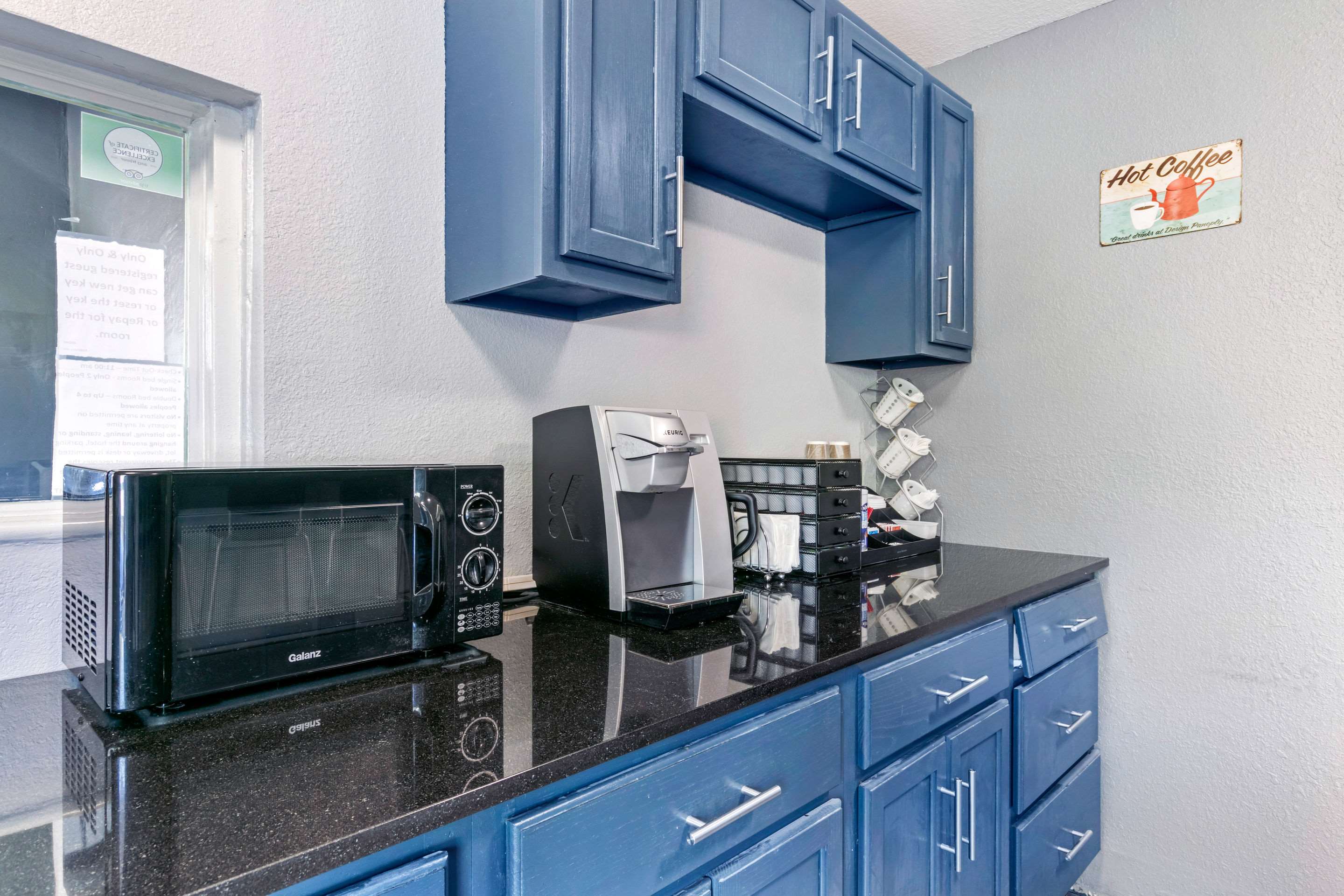 Breakfast counter