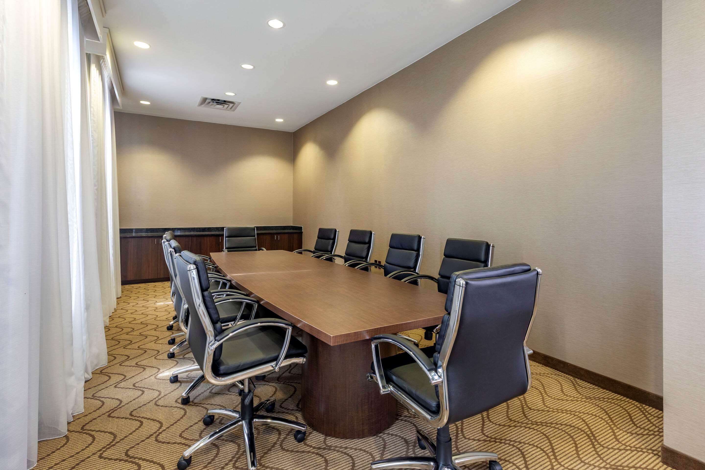 Meeting room | Comfort Inn DFW North-Irving