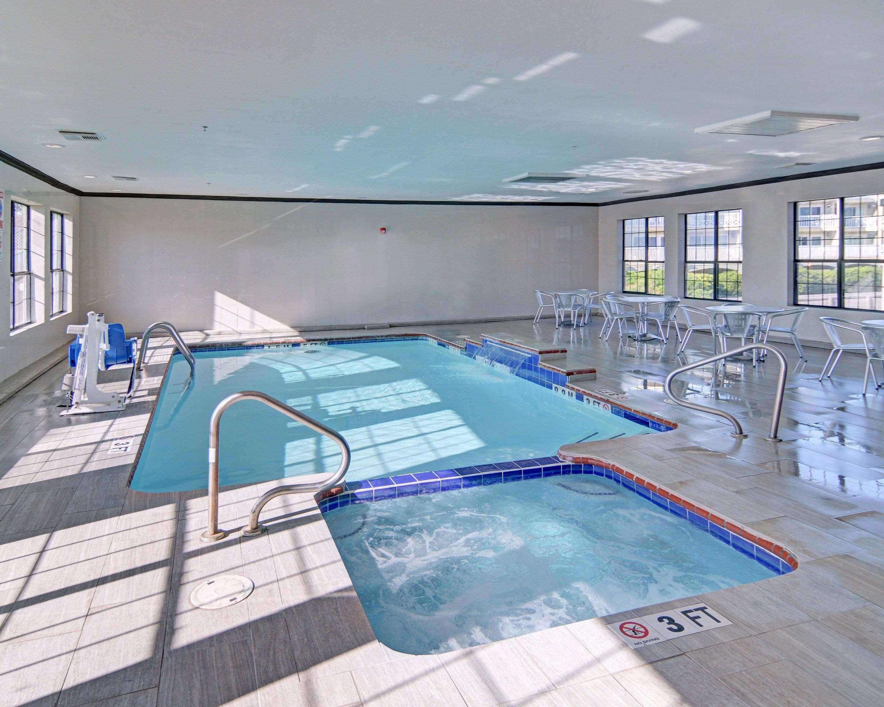 Indoor pool with hot tub