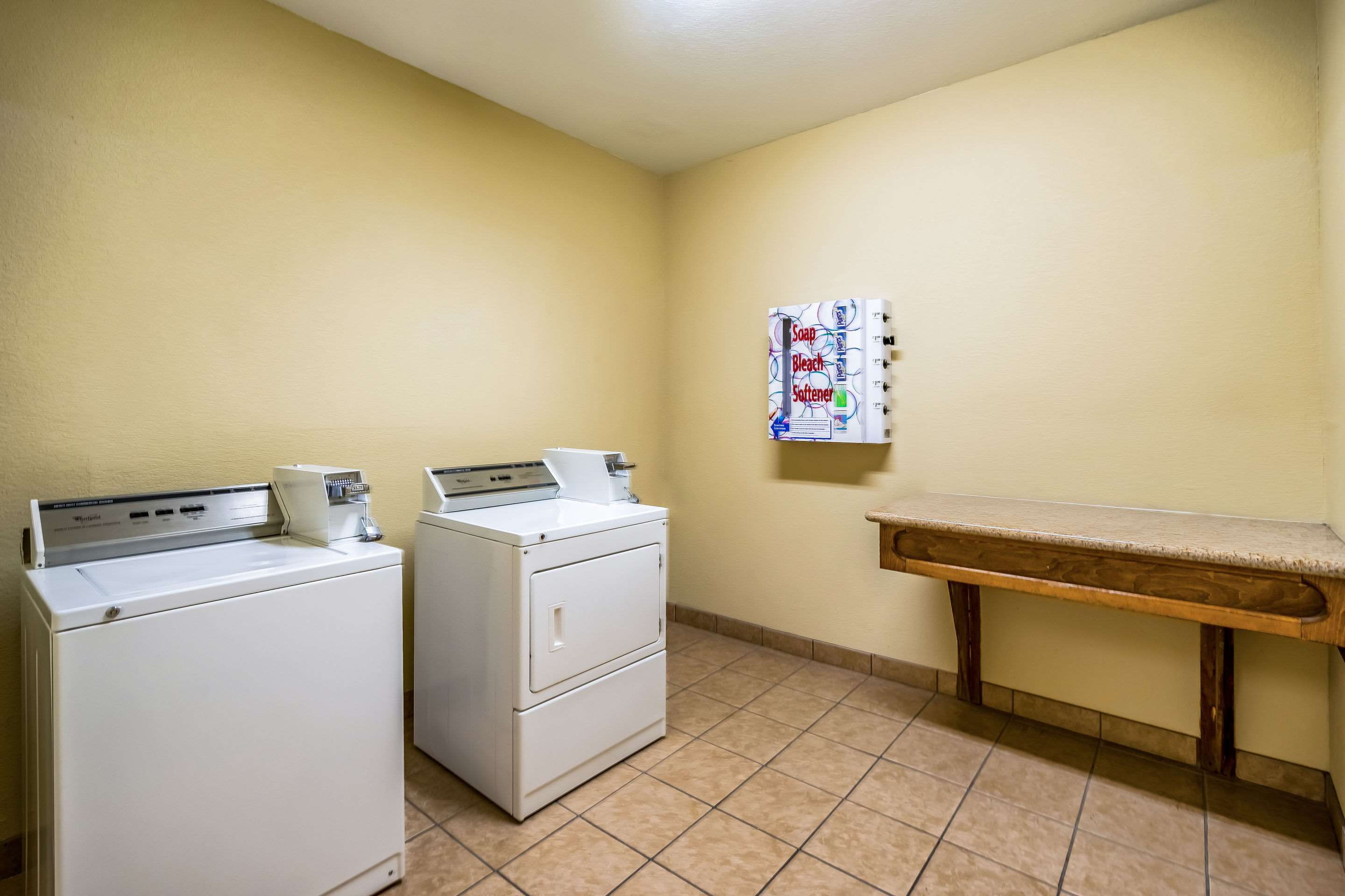 Guest laundry facilities | AmericInn by Wyndham New Braunfels