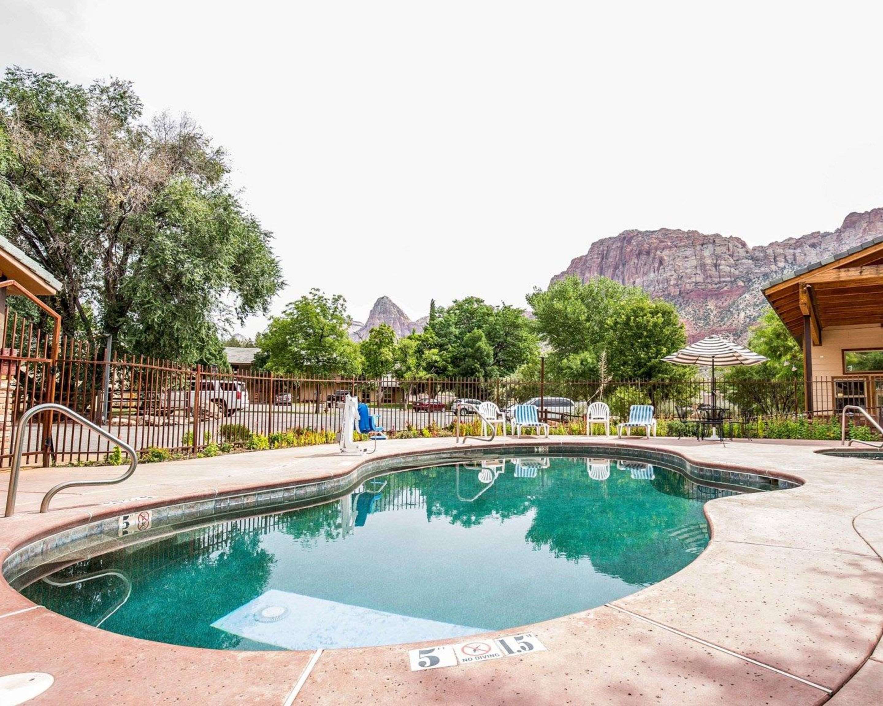 Outdoor pool | Quality Inn & Suites Montclair