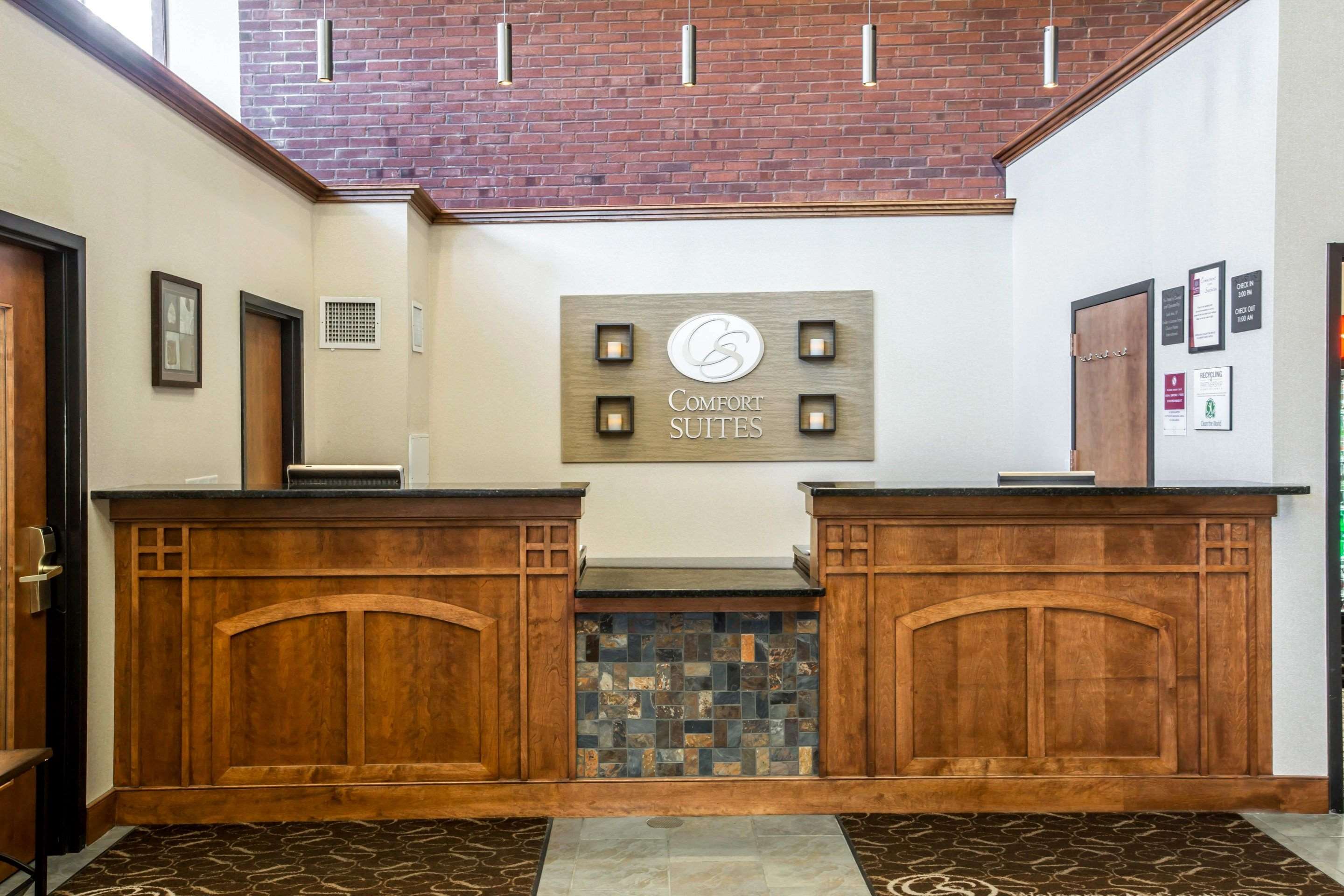Front desk with friendly staff