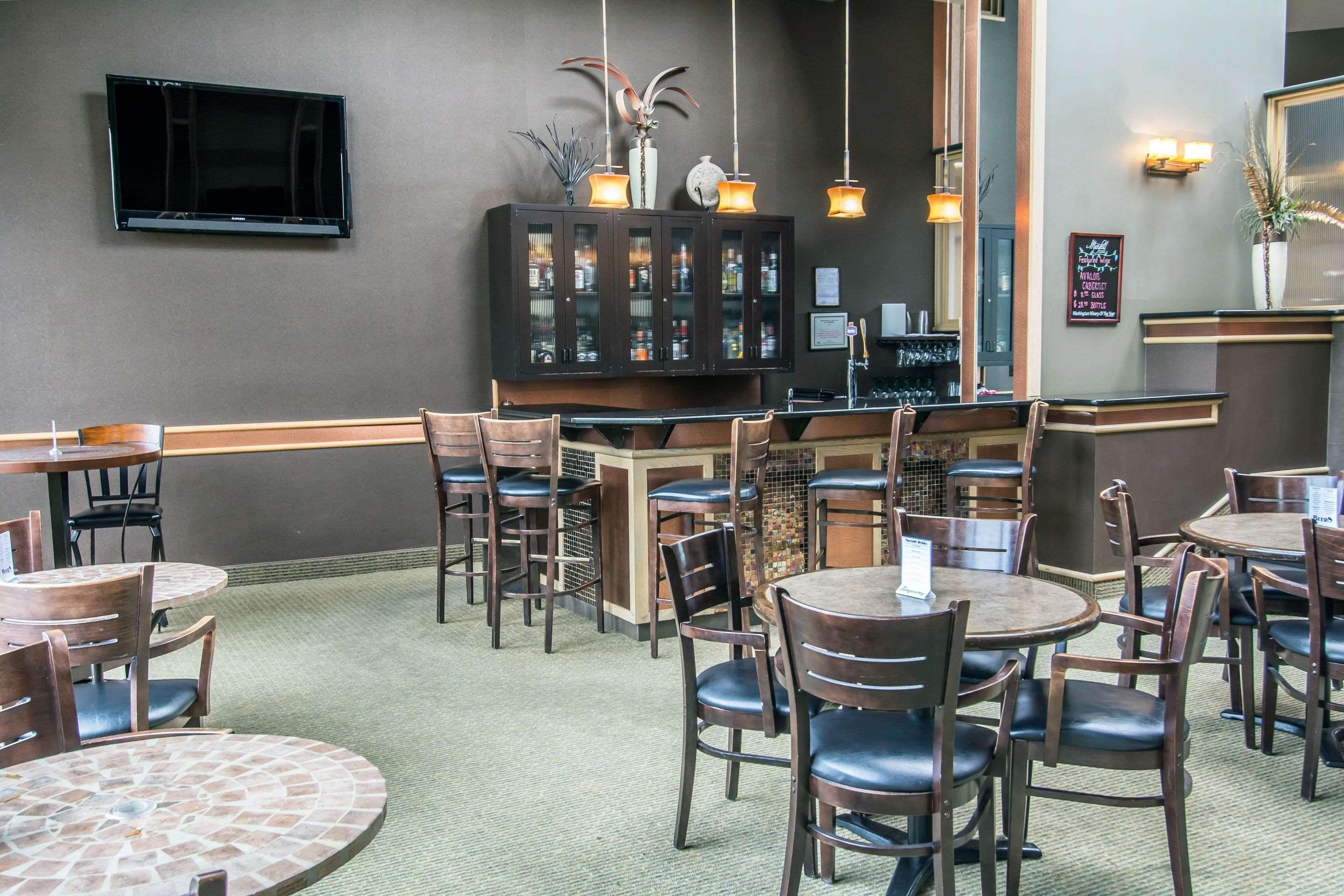 Hotel bar