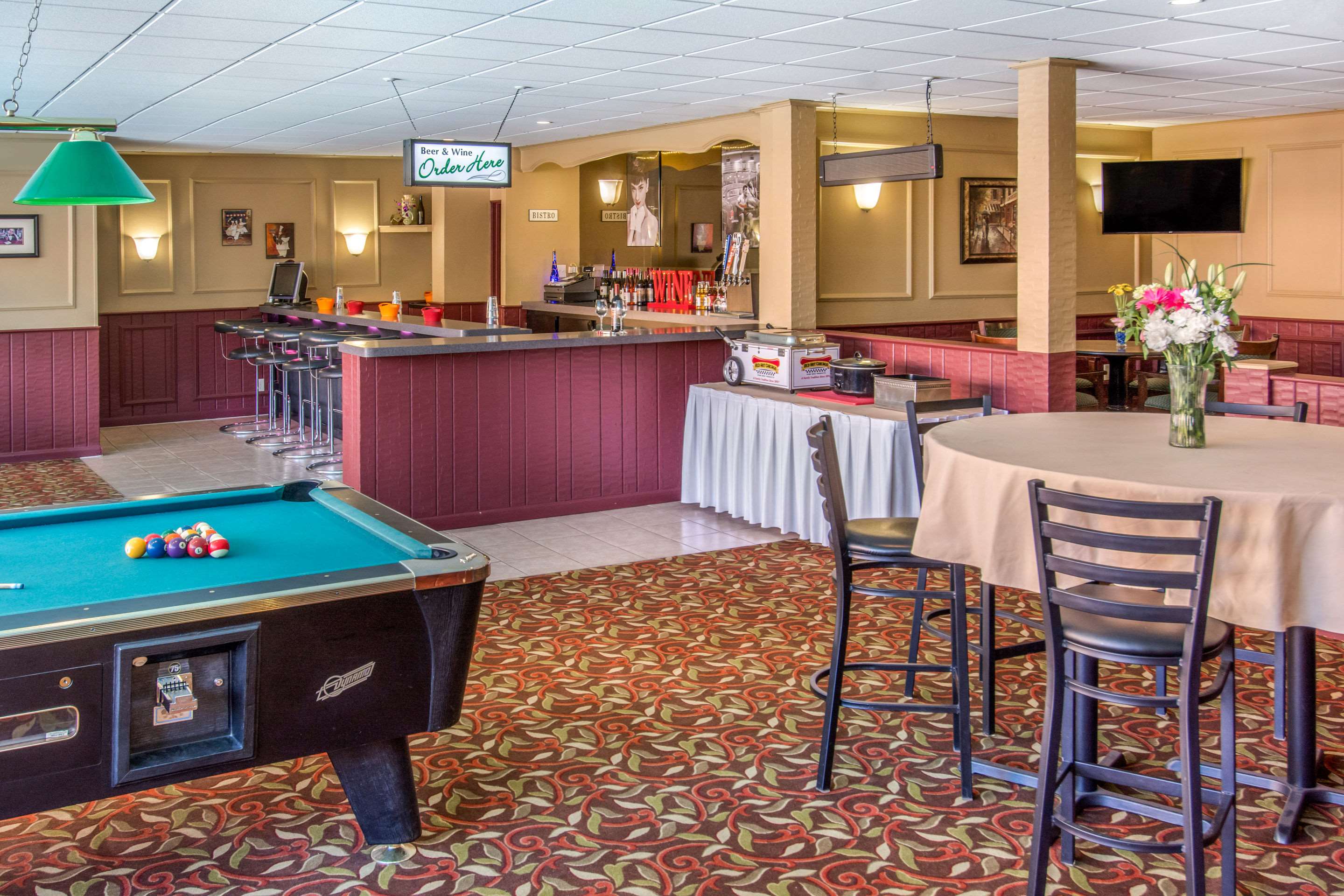 Hotel bar