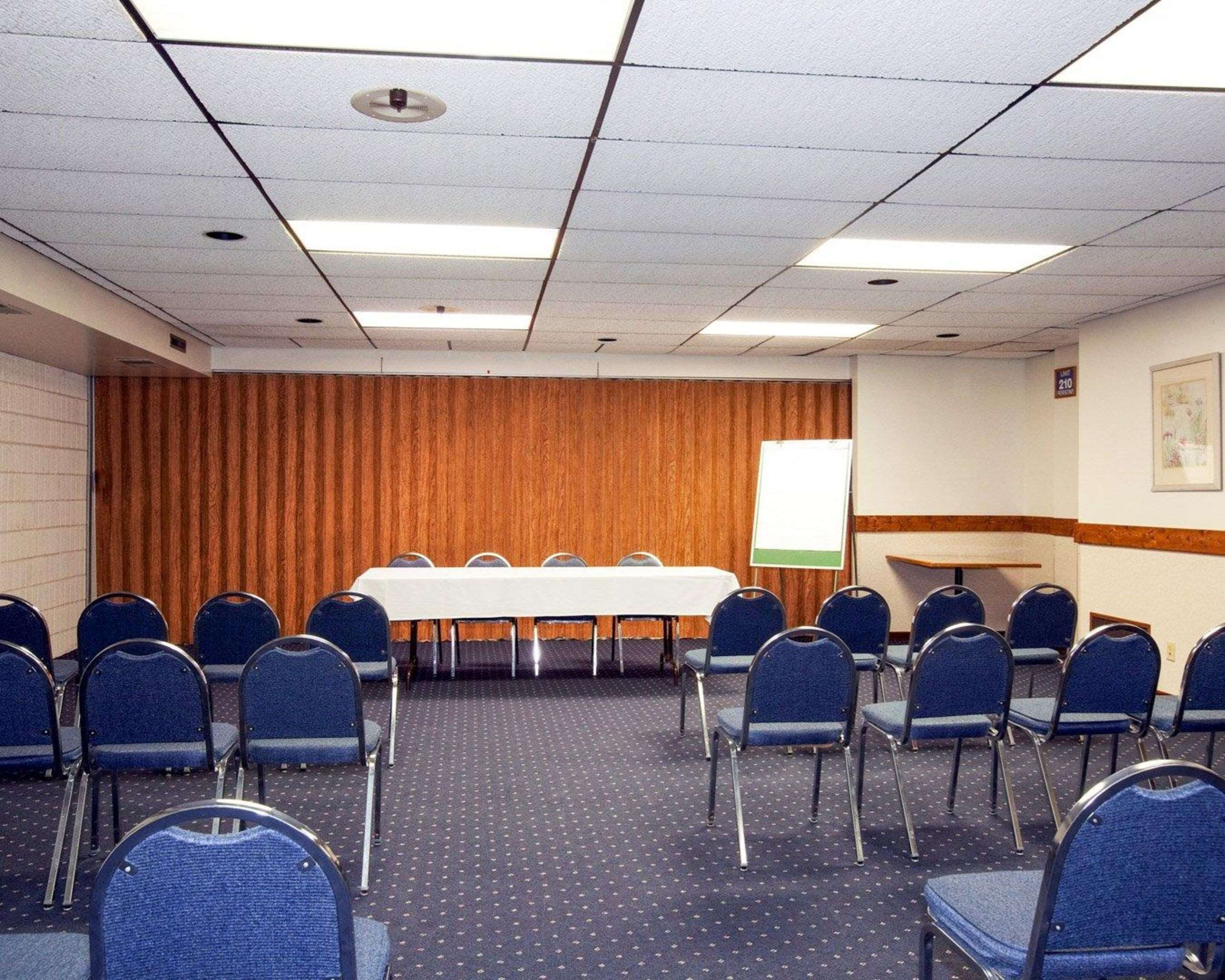 Large space for receptions, parties, anniversaries and business meetings
