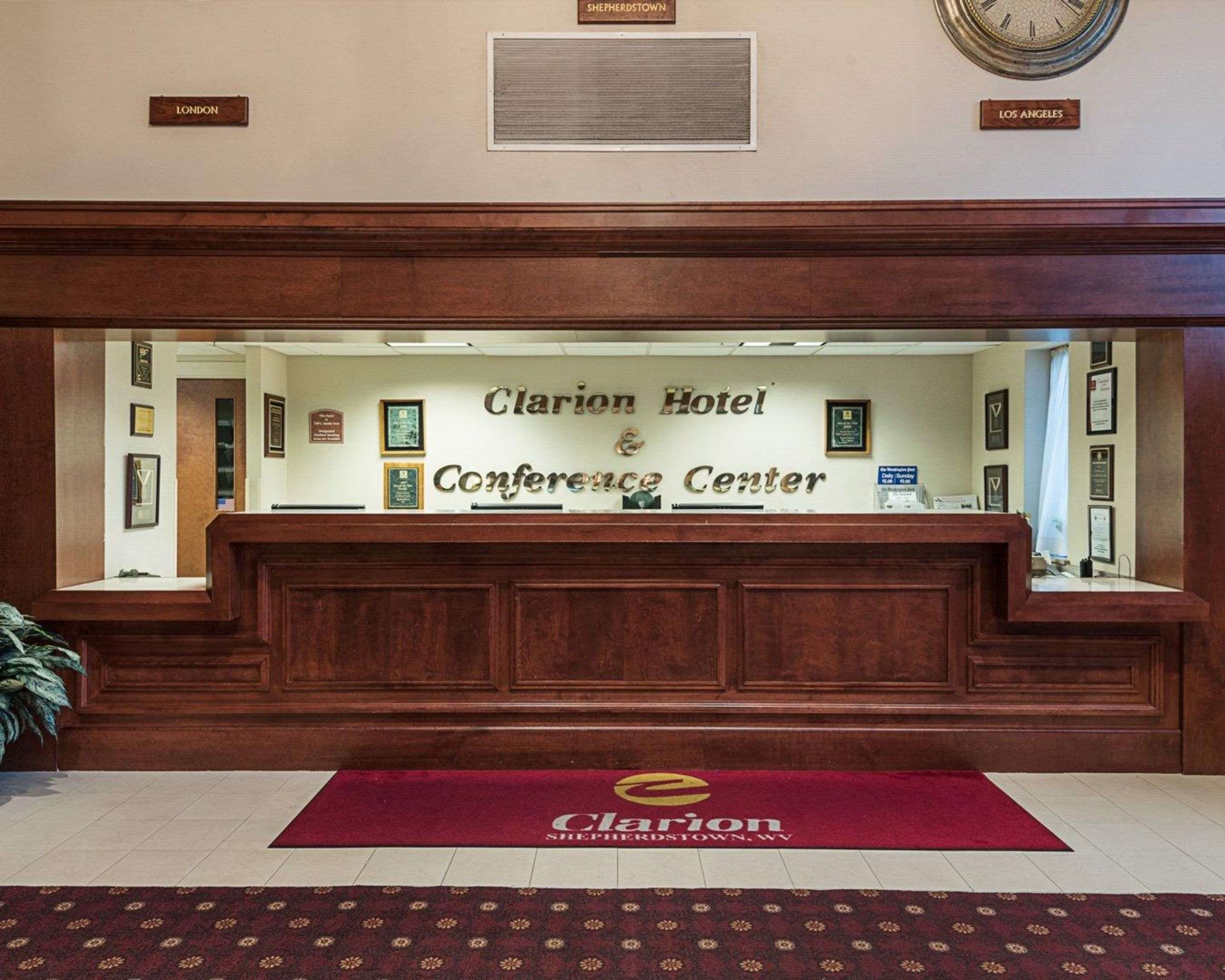Front desk with friendly staff