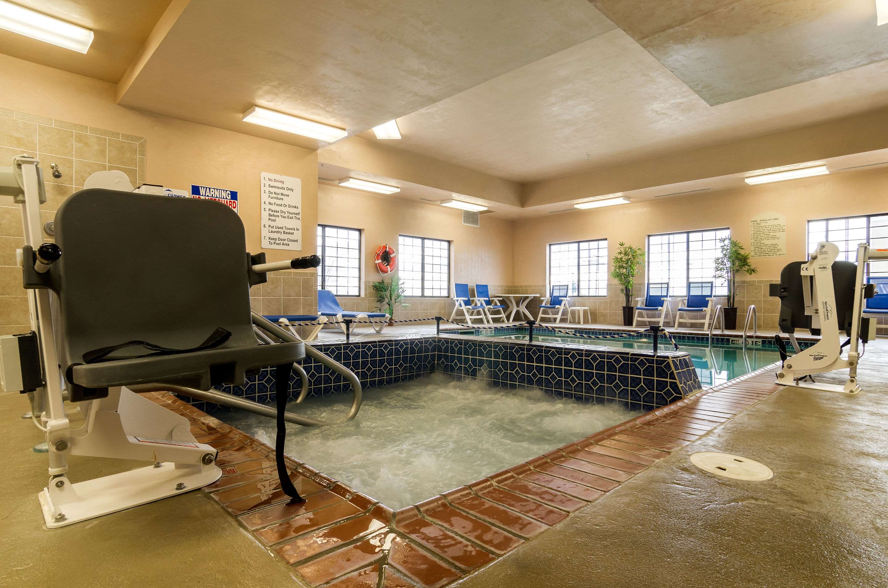 Pool area | Baymont by Wyndham Pratt