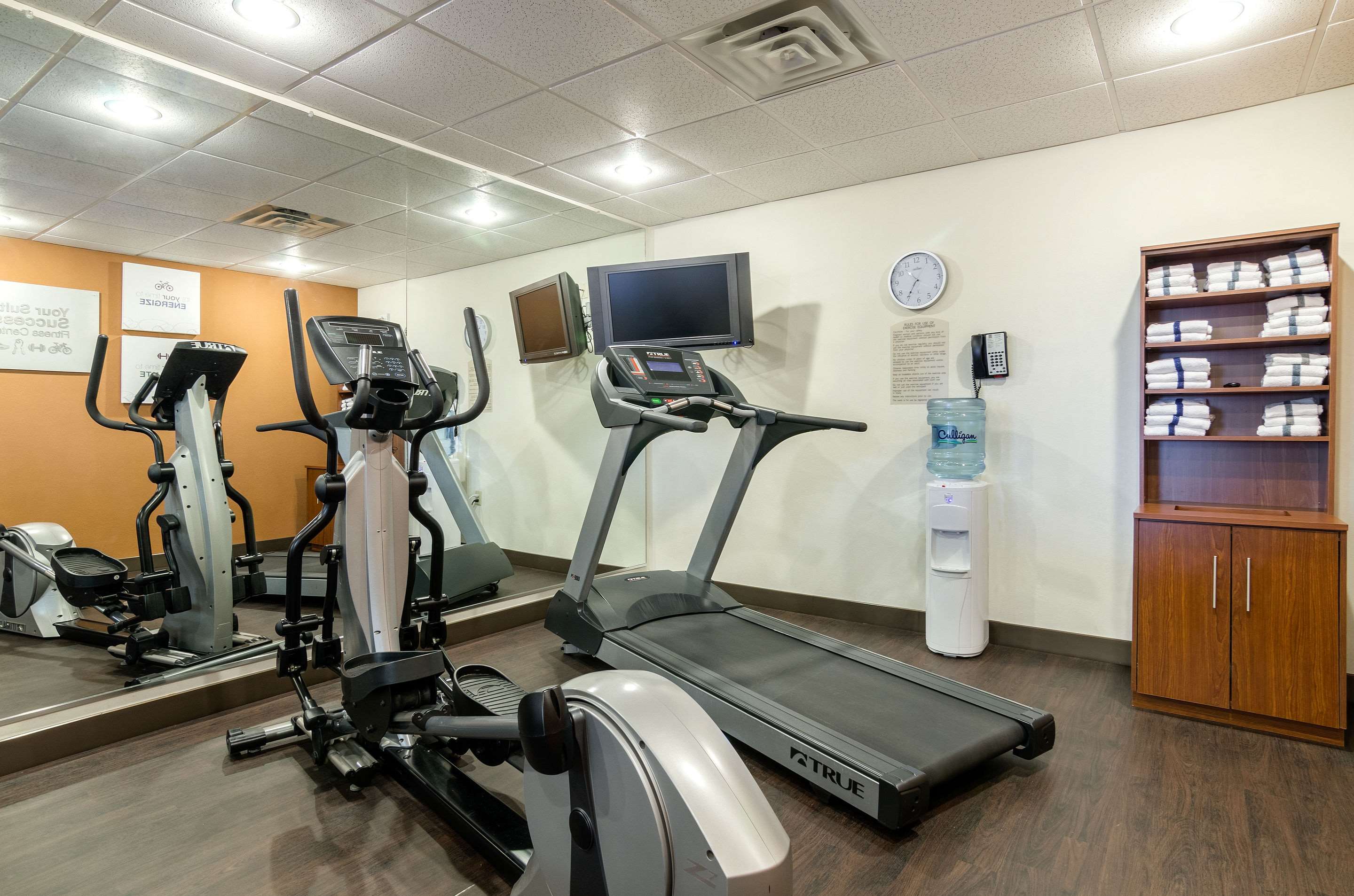 Fitness center | Baymont by Wyndham Pratt