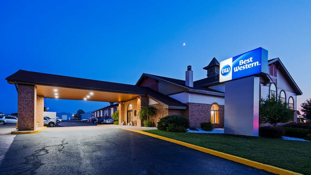 Best Western Gaylord Hotel Gaylord, MI Hotels Tourist Class Hotels in