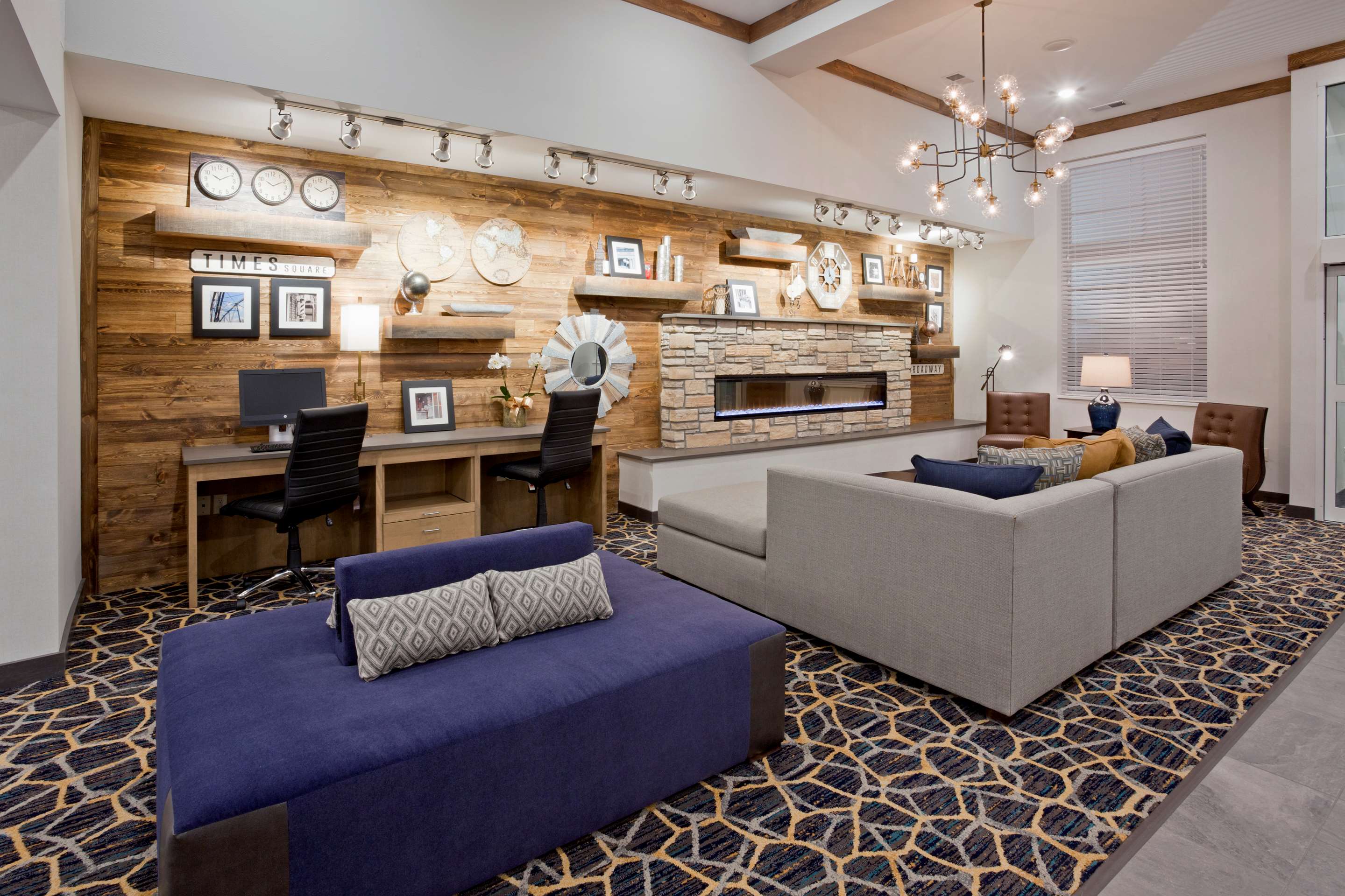 GrandStay Cannon Falls Lobby | GrandStay Cannon Falls