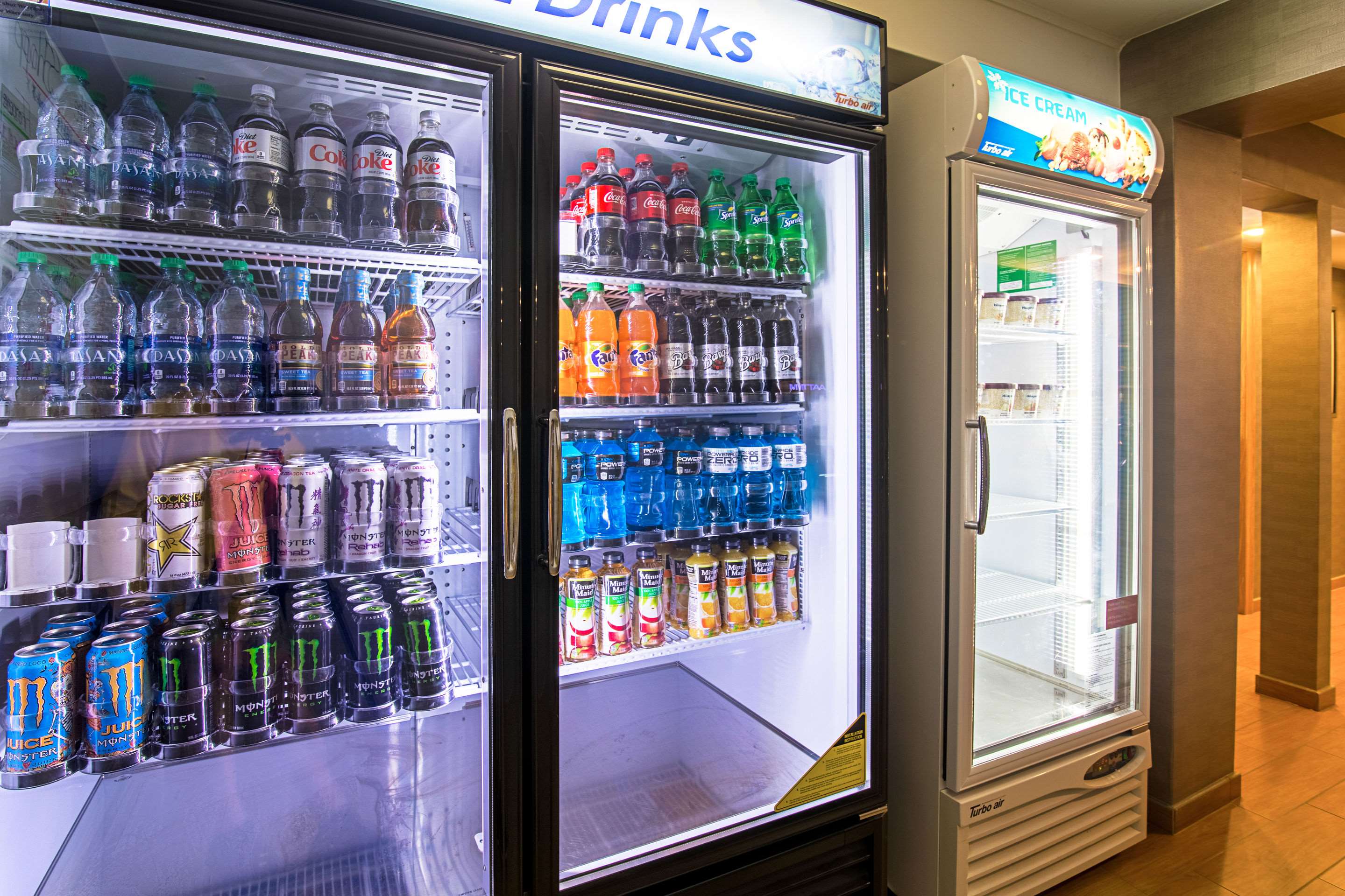 Hotel vending area | Quality Inn Williston