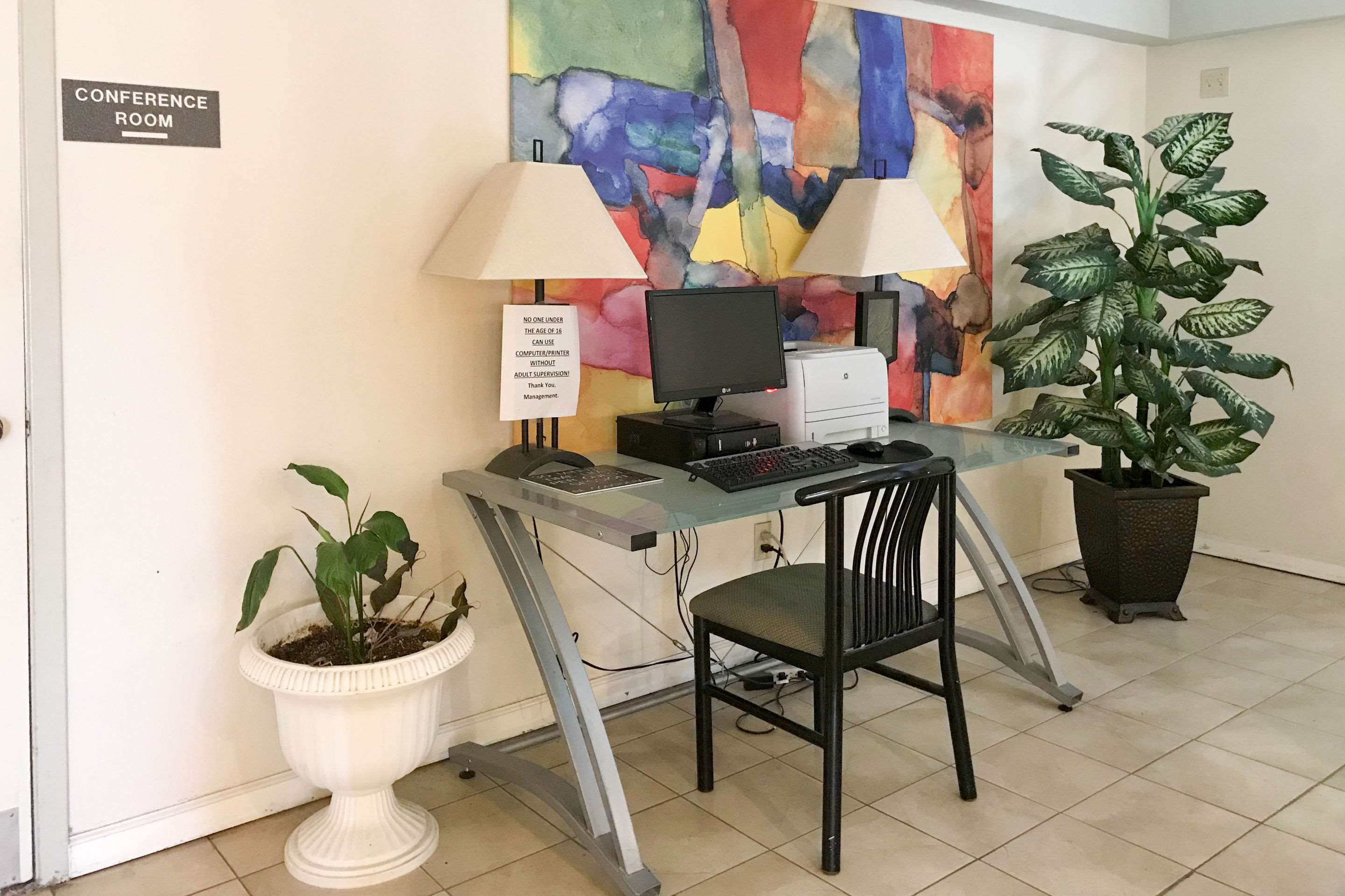 Business center | Rodeway Inn