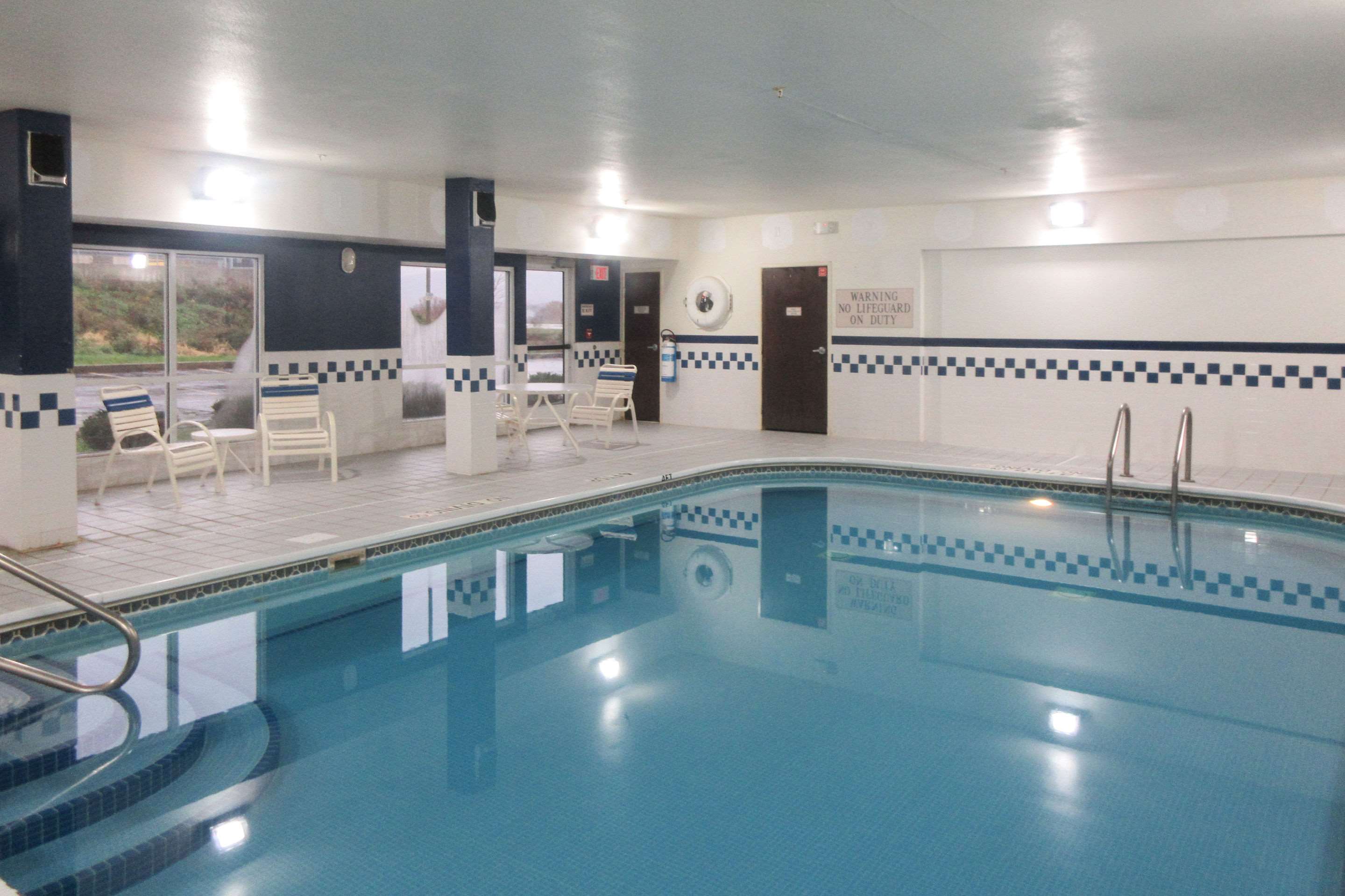 Indoor heated pool | Wingate by Wyndham Uniontown