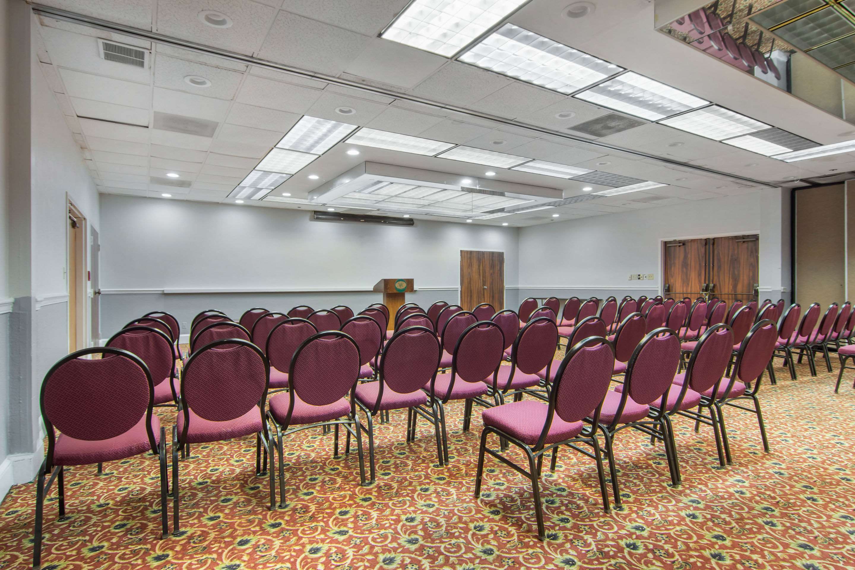 Meeting room | Clarion Inn Macon