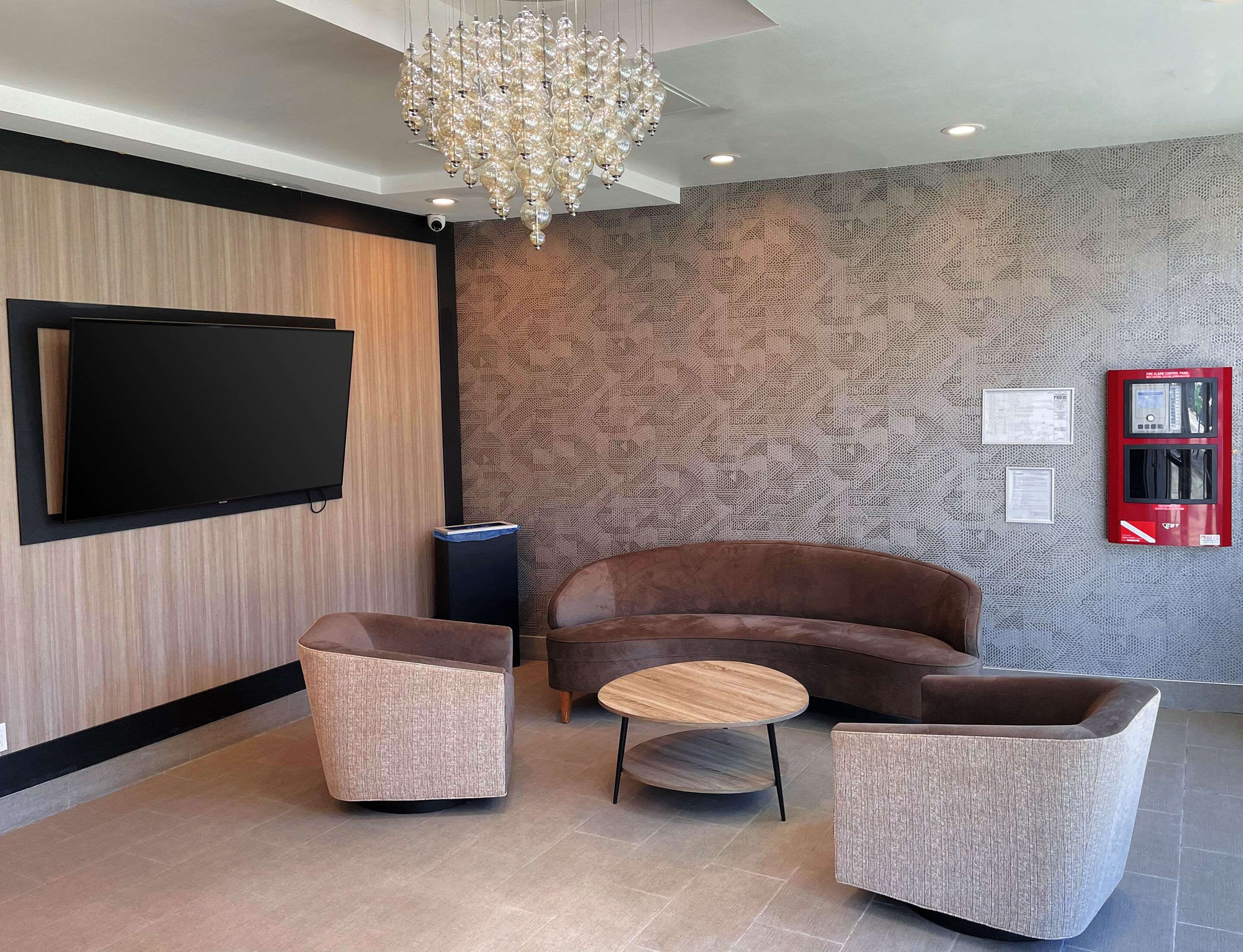Lobby | Brooklyn Vybe Hotel, Ascend Hotel Collection