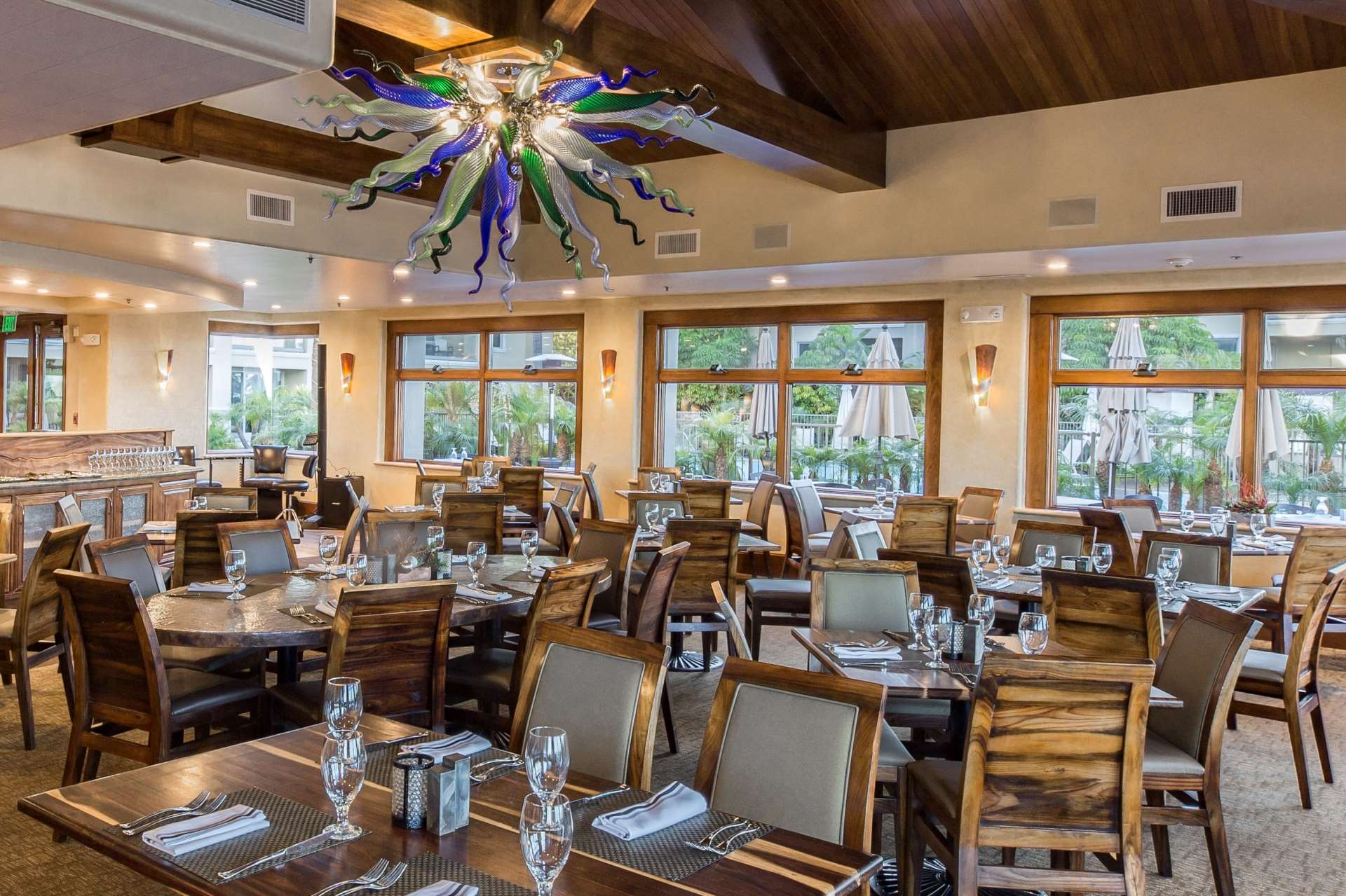 LIDO Dining Room | Dolphin Bay Resort And Spa
