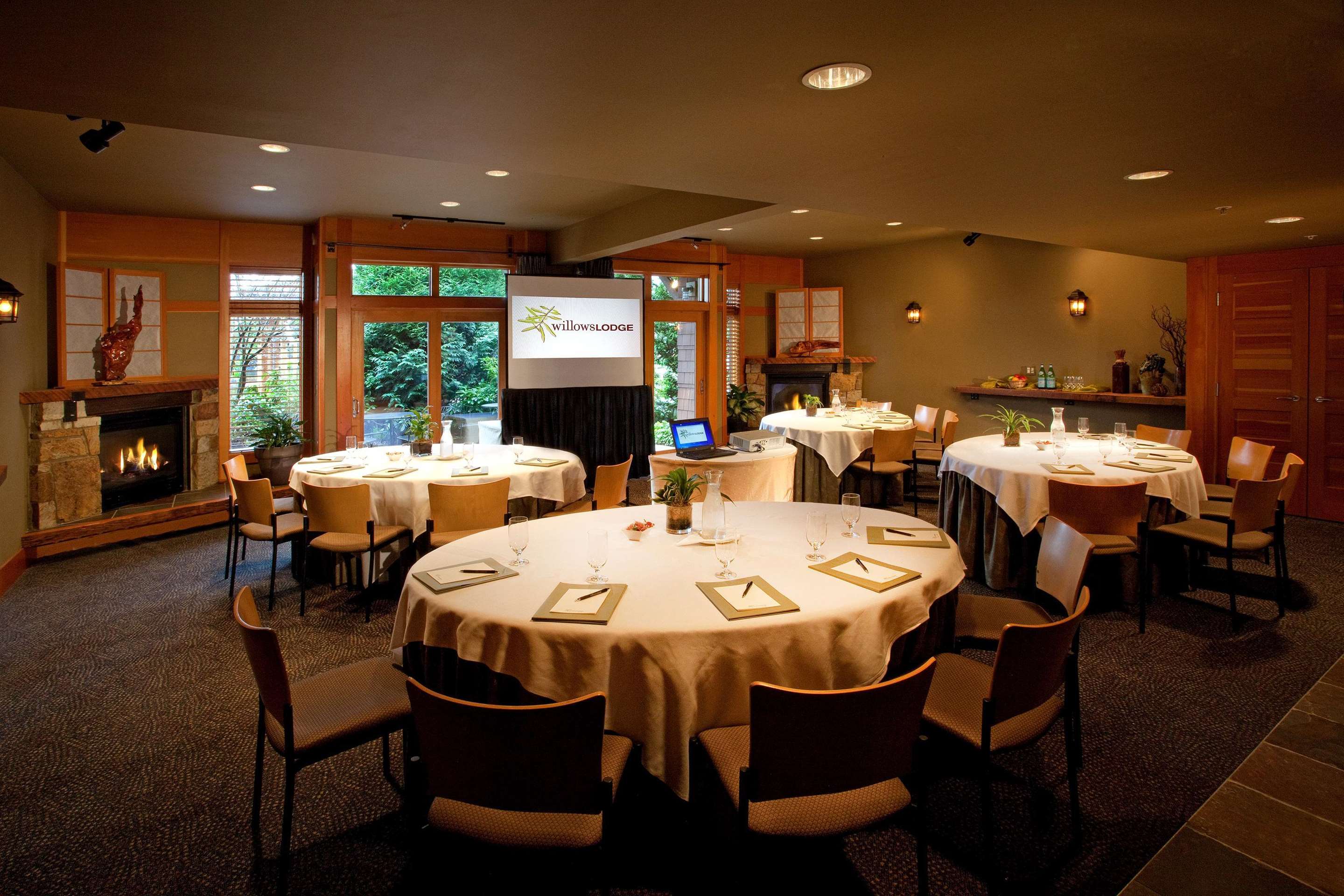 Restaurant | Willows Lodge