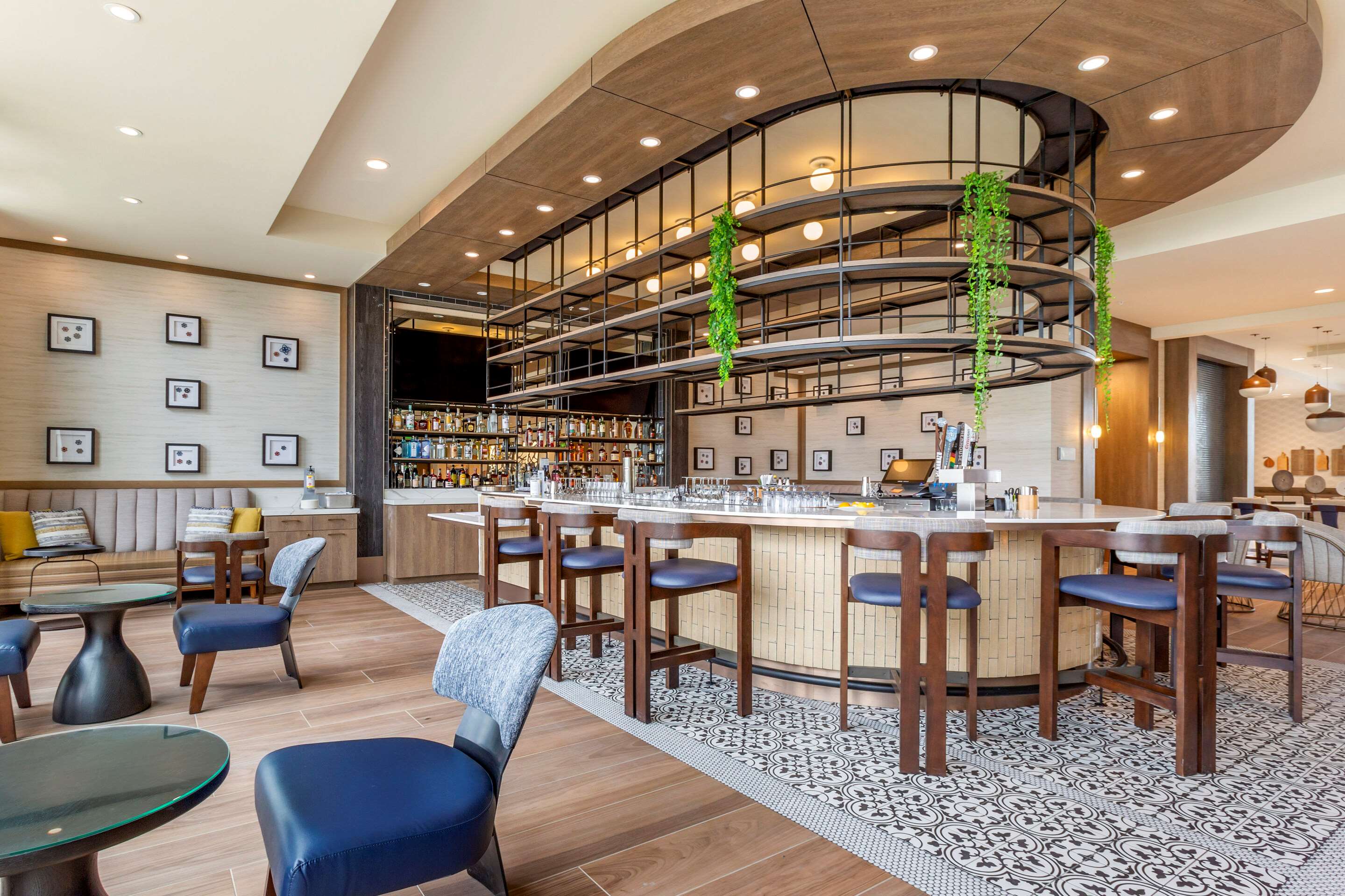 Hotel bar | Cambria Hotel Sonoma Wine Country