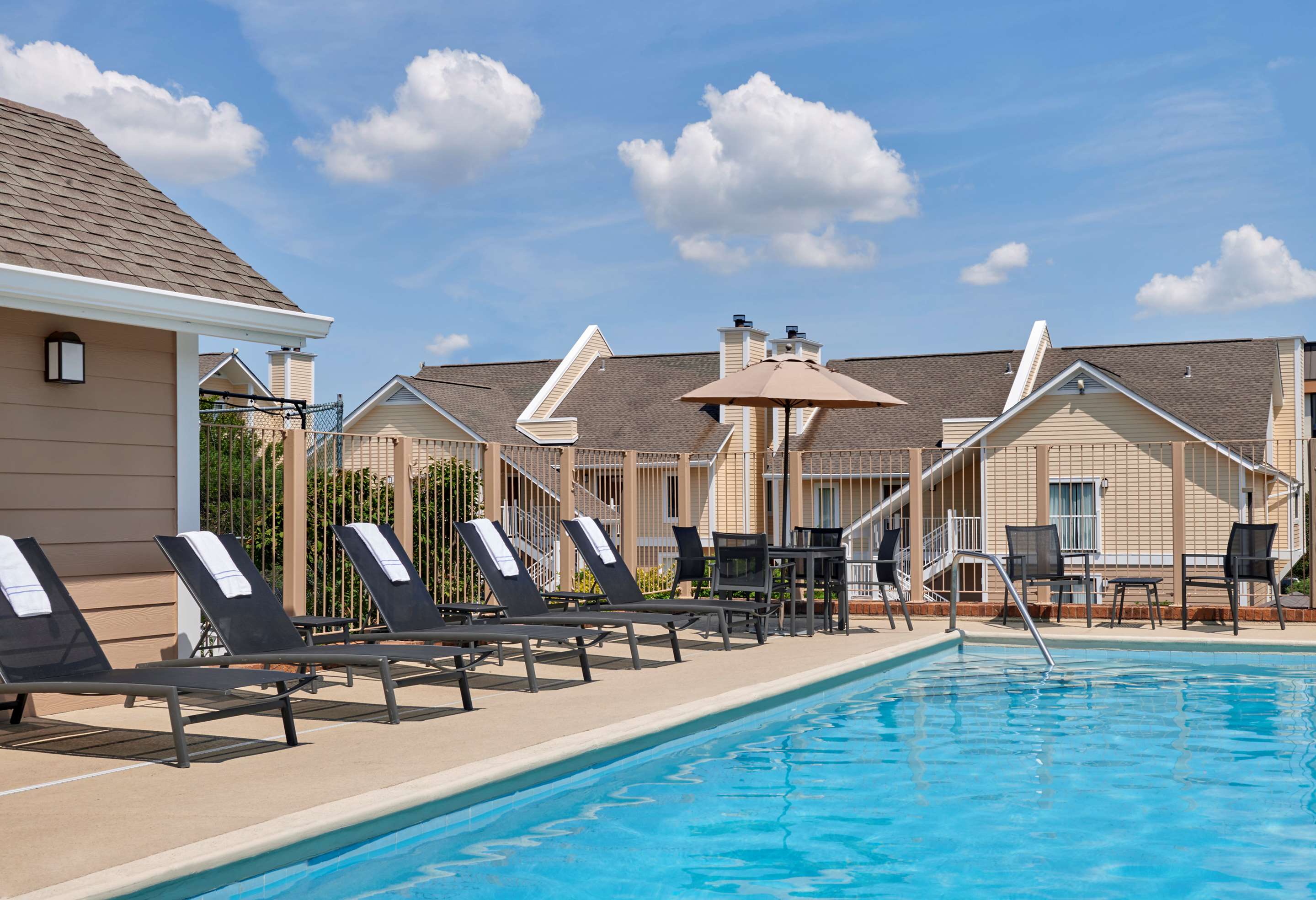 The Dip | Sonesta ES Suites Portland - Vancouver