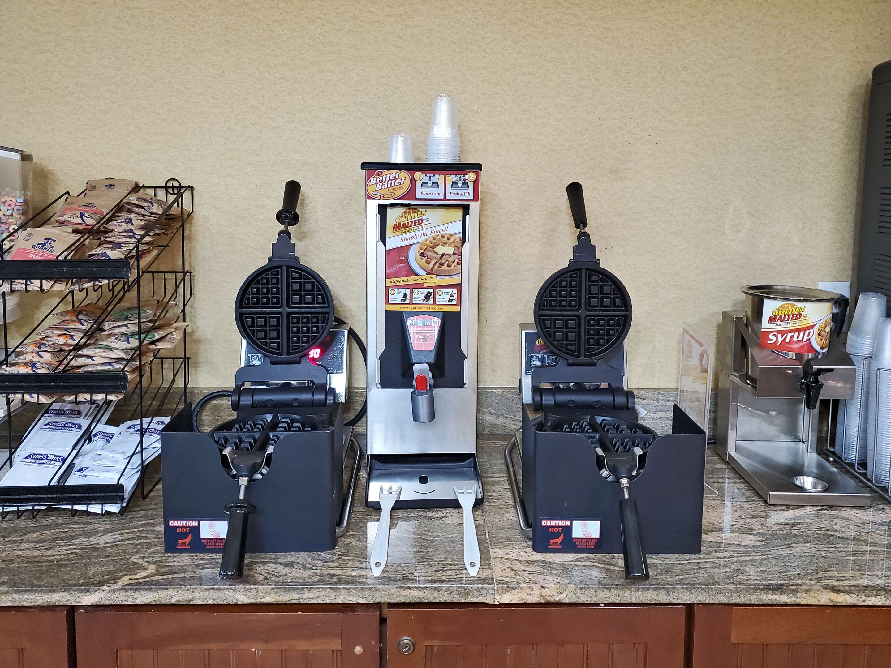 Breakfast area | City Express by Marriott Bemidji