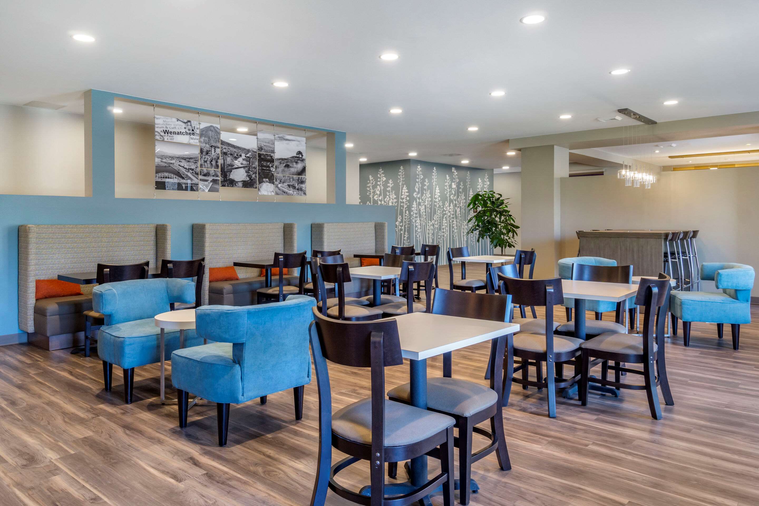 Breakfast area | Sleep Inn & Suites Wenatchee