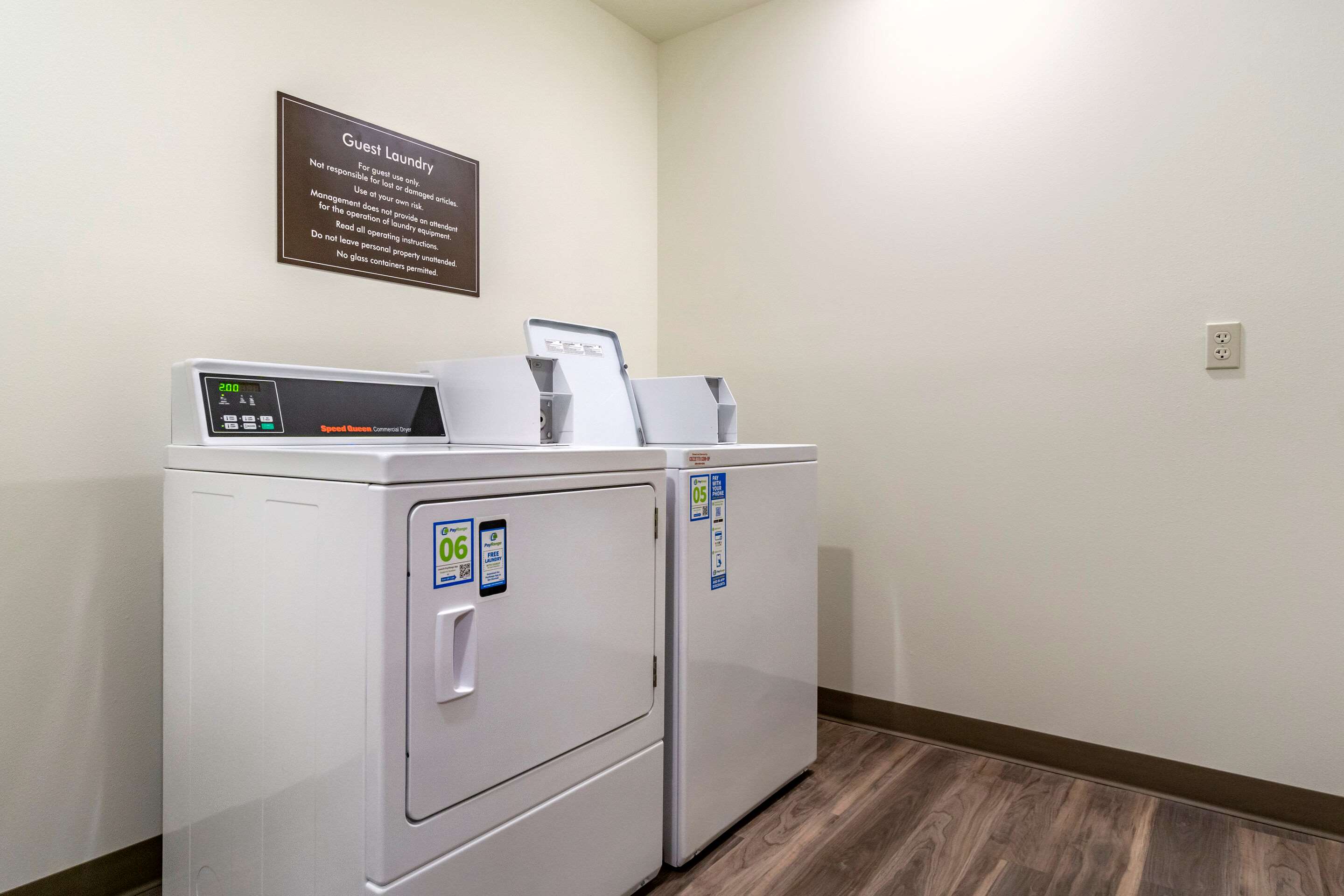 Guest laundry facilities | Sleep Inn & Suites Wenatchee