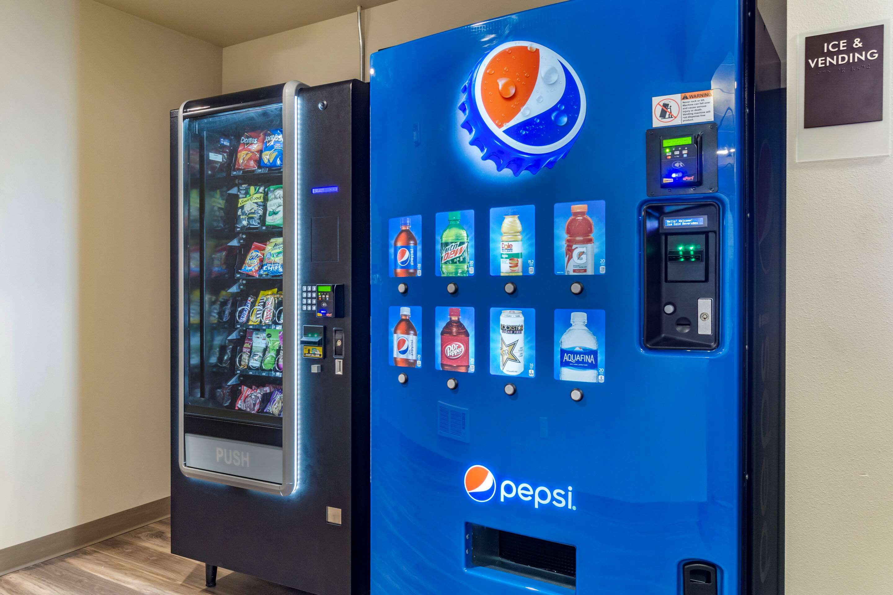 Hotel vending area | Sleep Inn & Suites Wenatchee