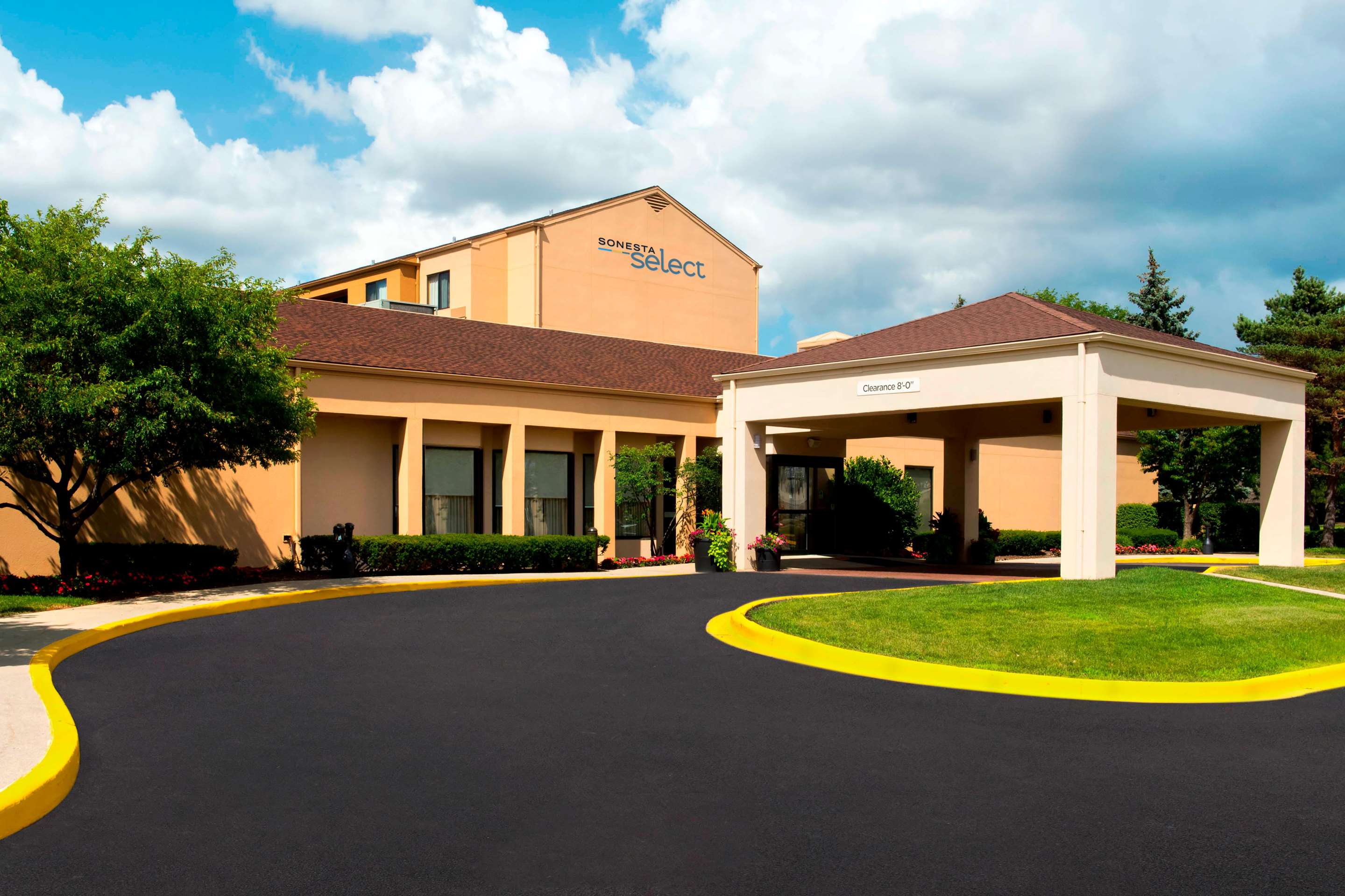 Exterior | Sonesta Select Arlington Heights