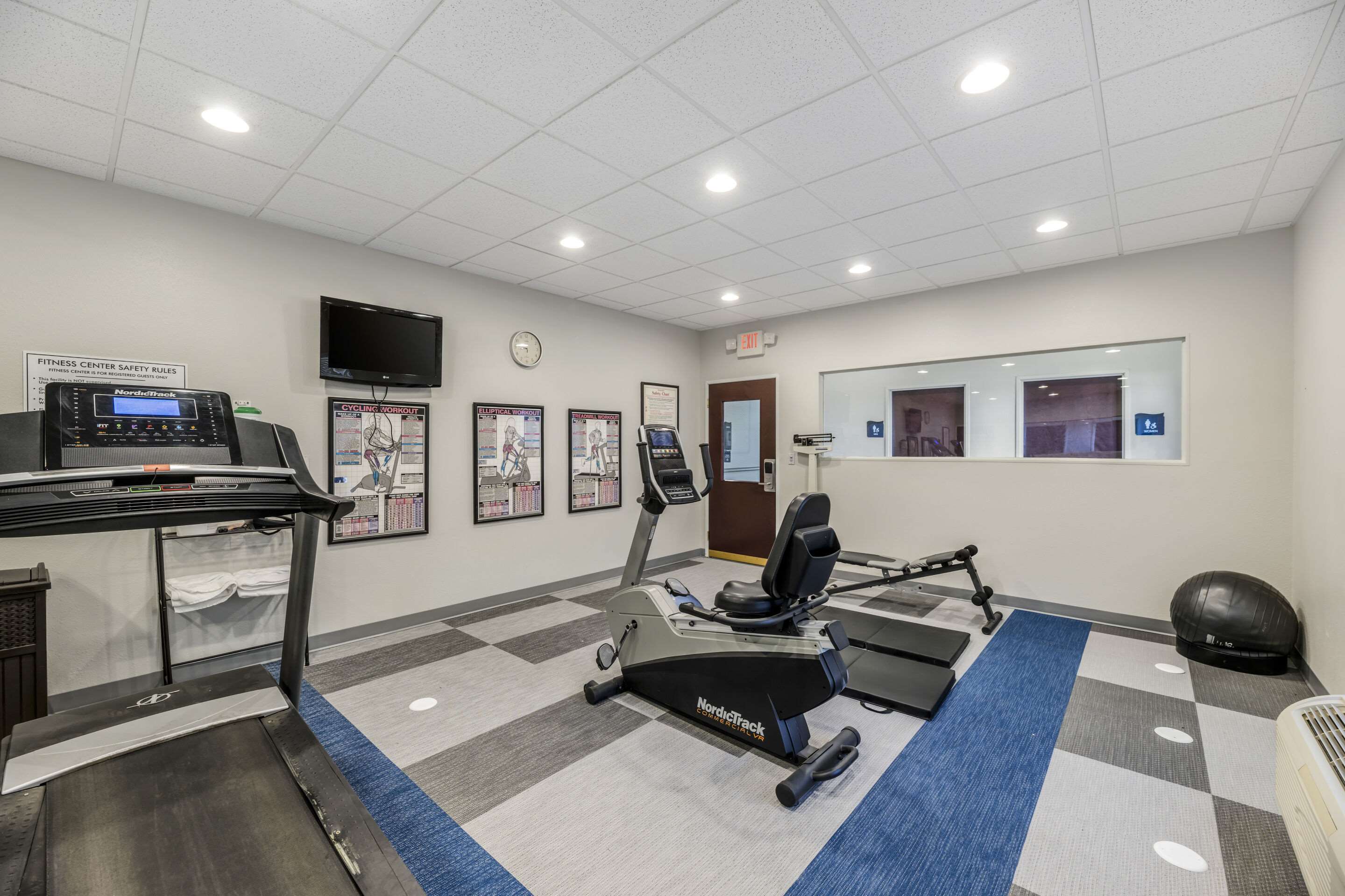 Fitness center | Comfort Inn & Suites Andrews