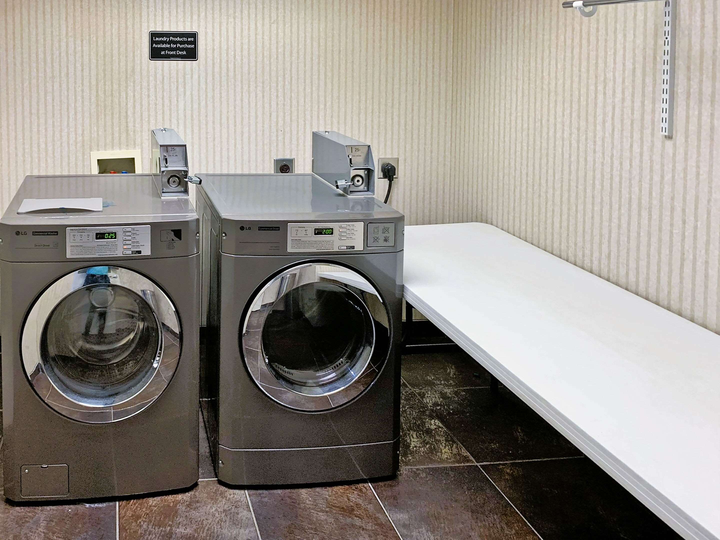 Guest laundry facilities | Rodeway Inn & Suites