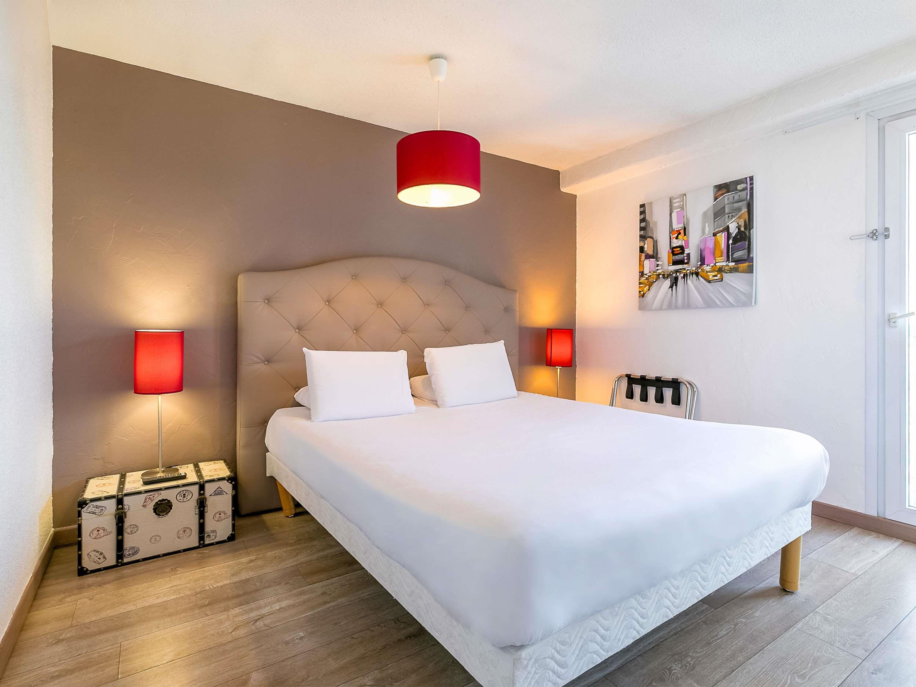 GREET HOTEL DIJON SUD LONGVIC