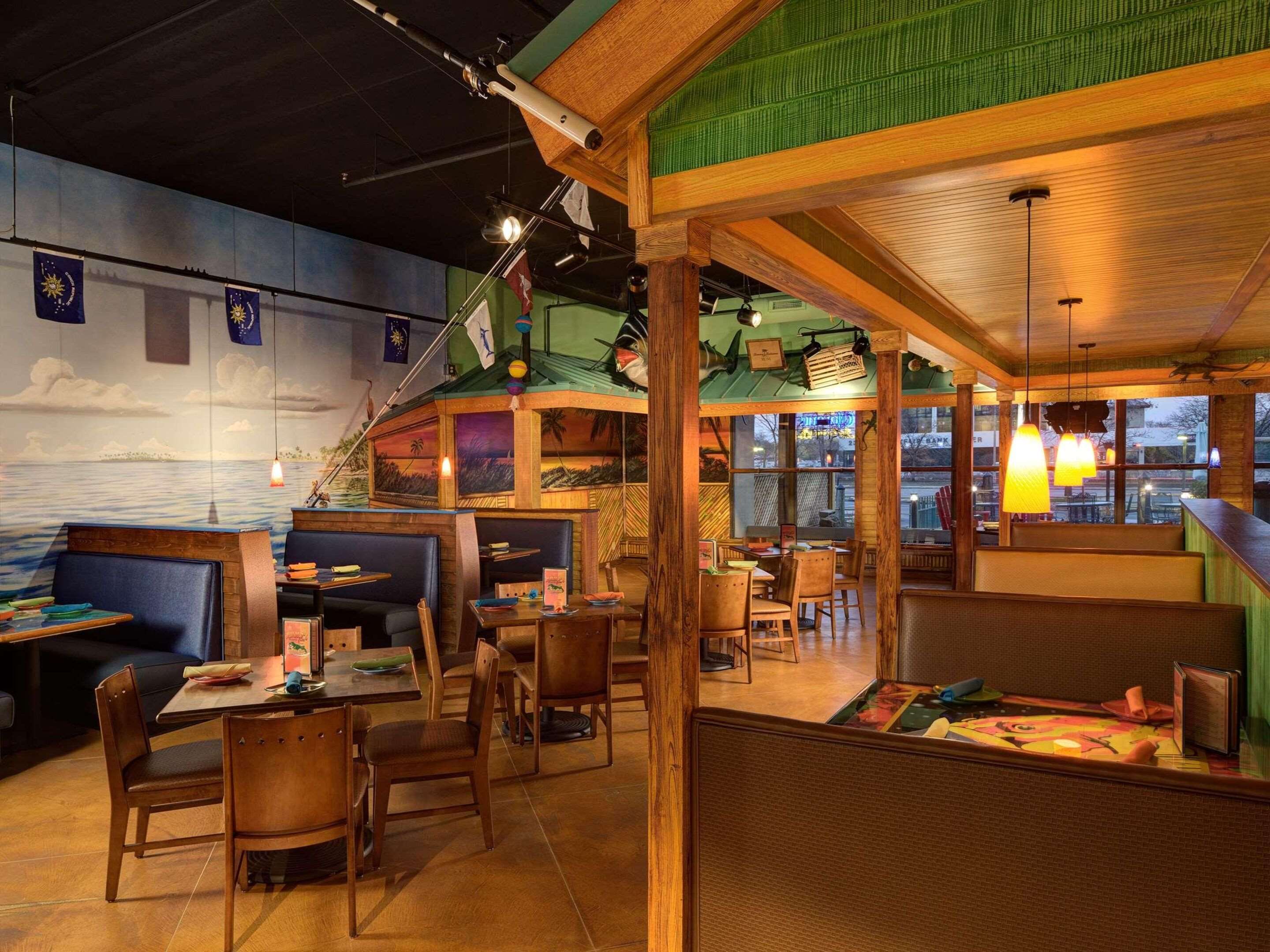 Restaurant | Radisson Hotel Milwaukee West
