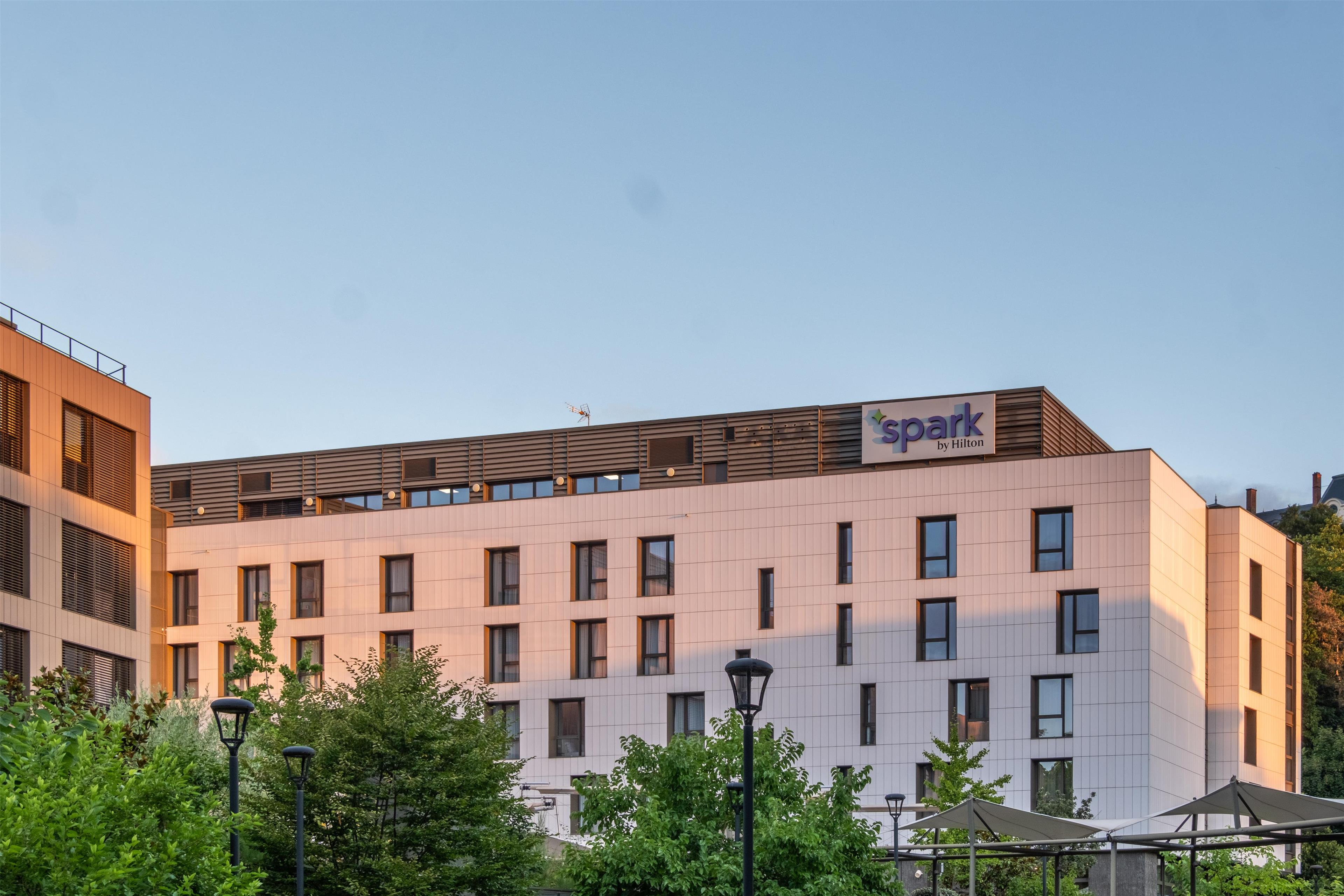 Spark by Hilton Lyon Park Saone