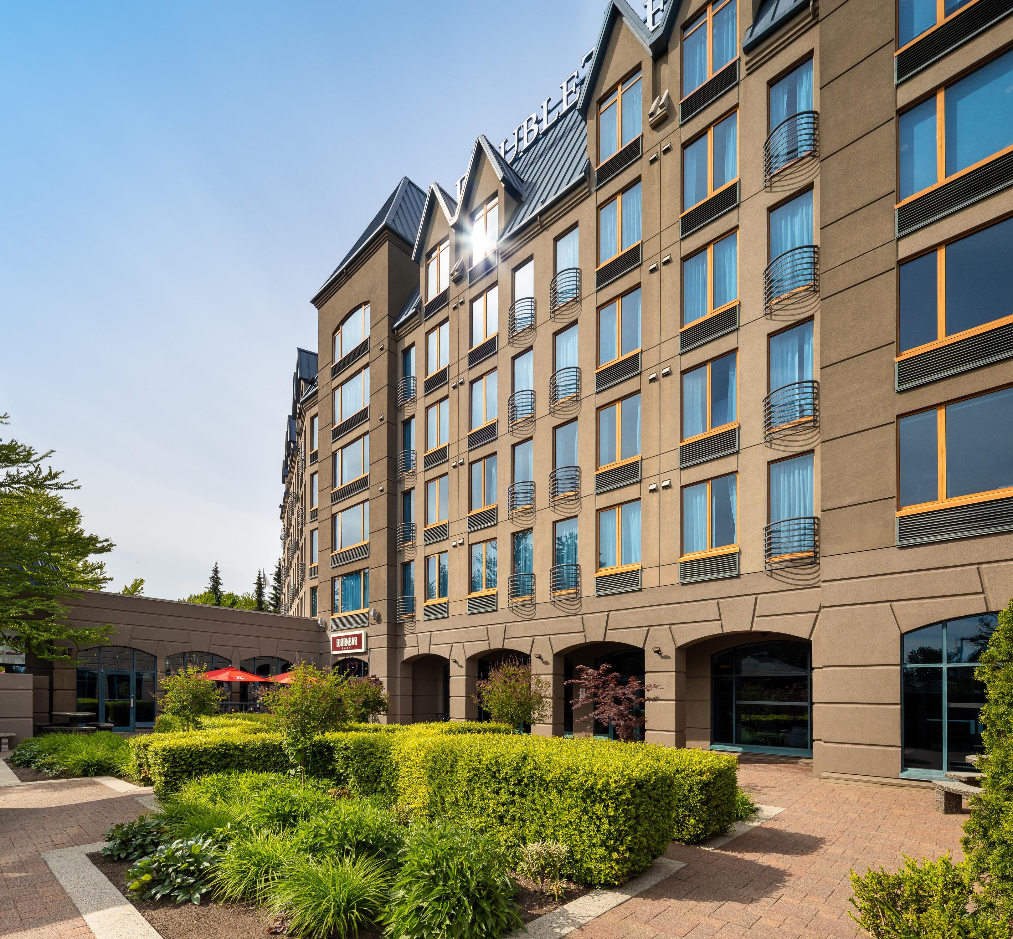 DoubleTree by Hilton North Vancouver