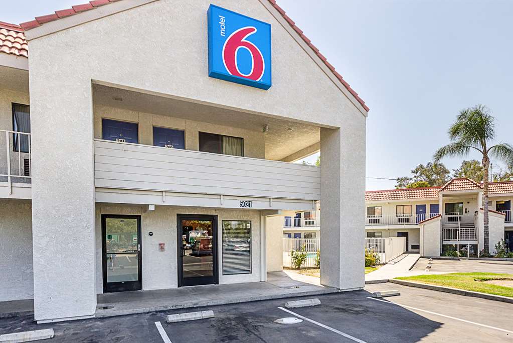 Motel 6 Shaw Ave & Hwy 99, Fresno Motel 6 Shaw Ave & Hwy 99, Fresno