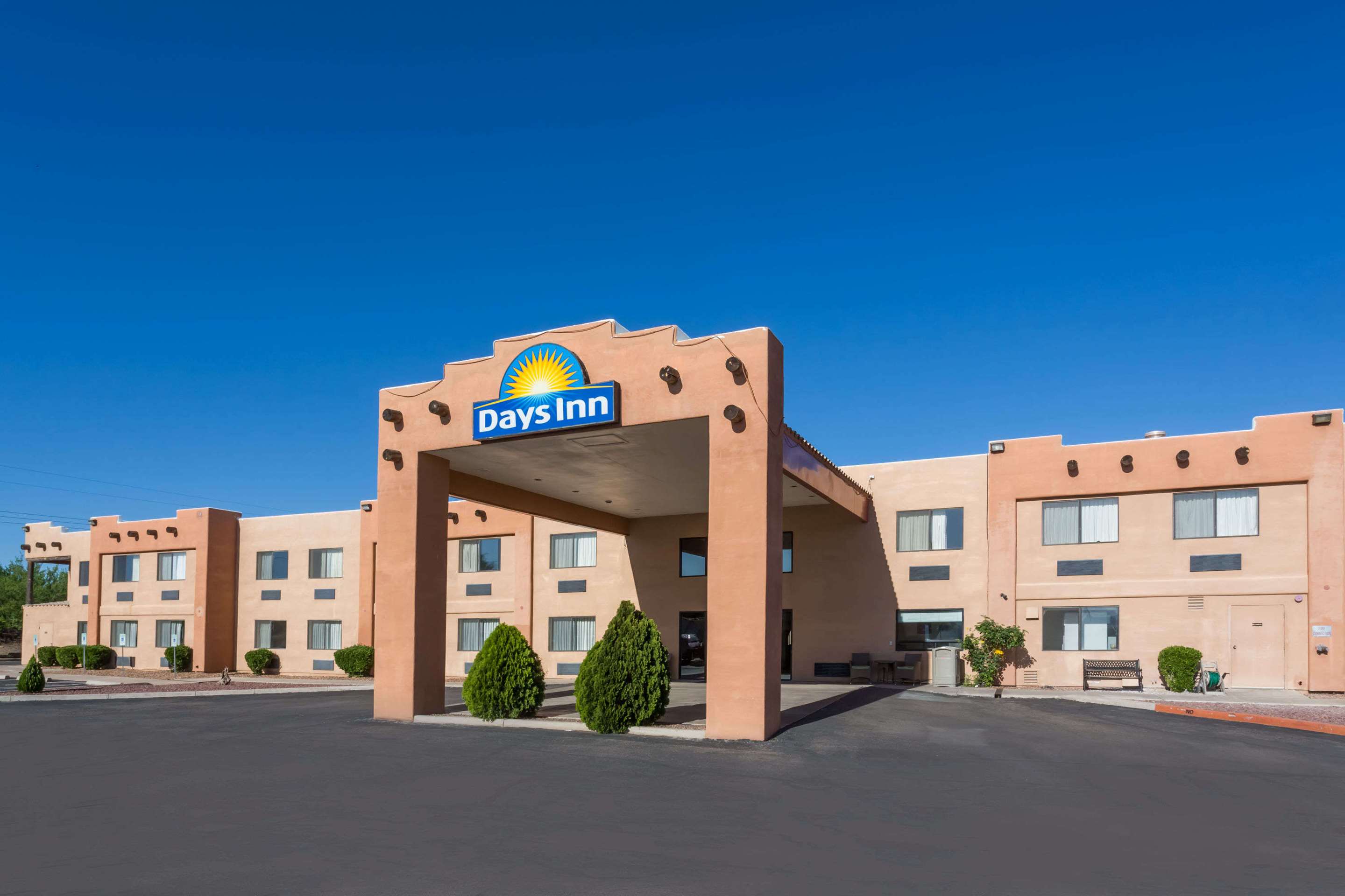 Exterior | Days Inn by Wyndham Benson