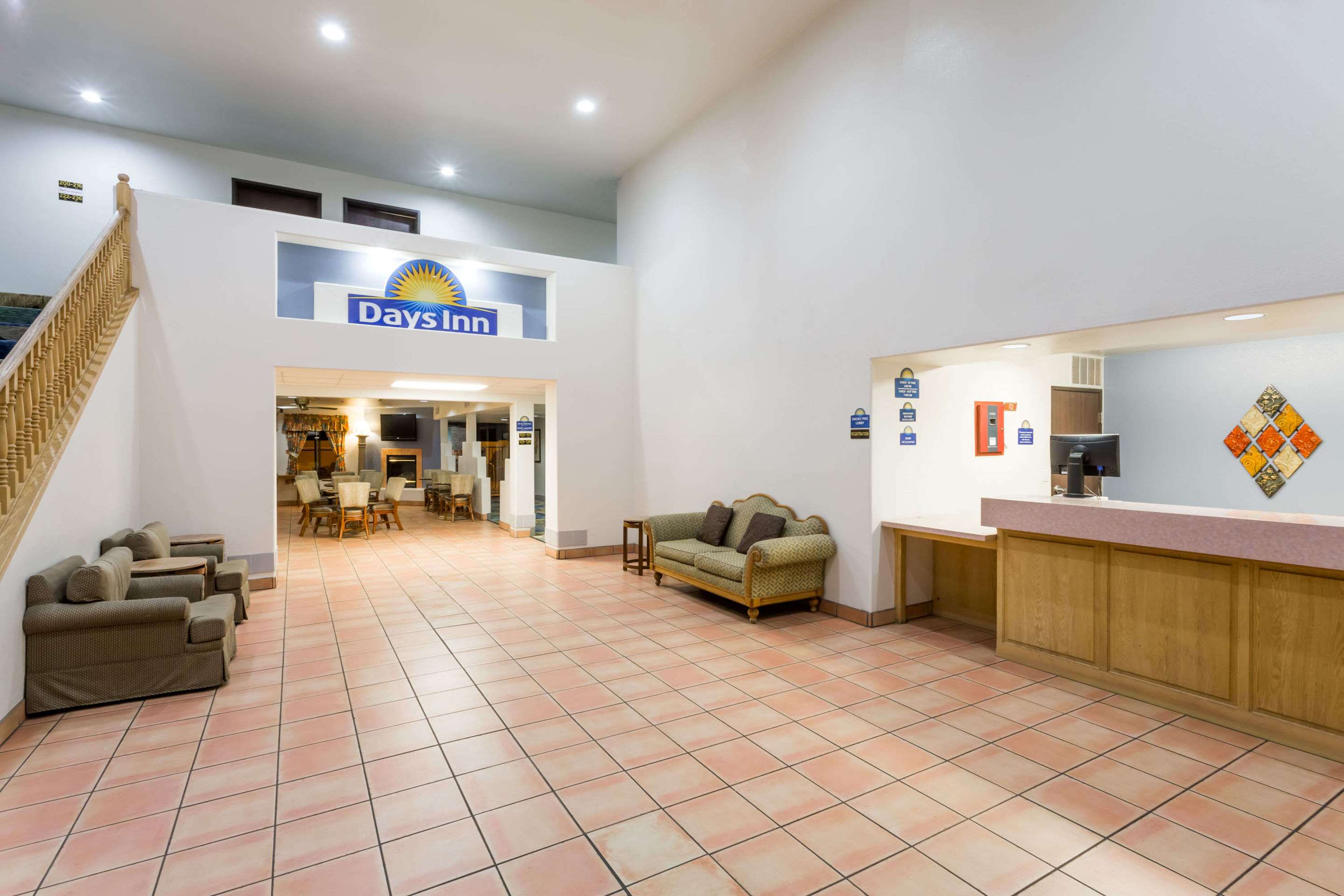 Lobby | Days Inn by Wyndham Benson