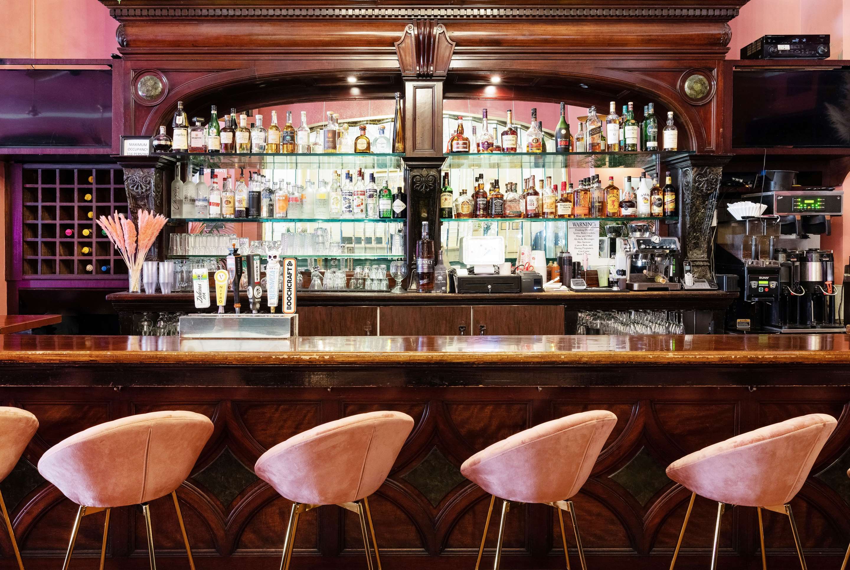 Restaurant | Ramada by Wyndham San Diego Gaslamp Convention Center