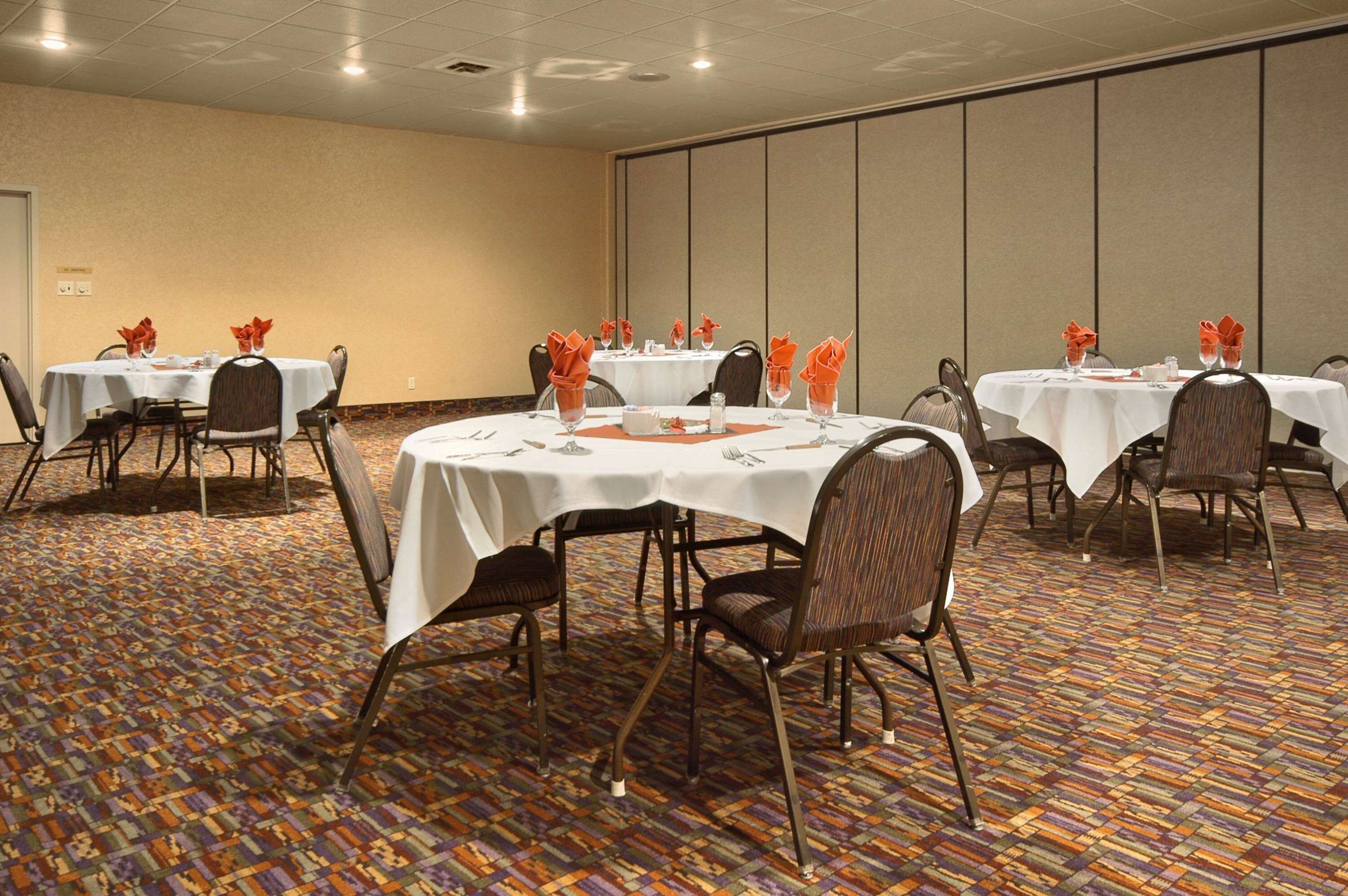 Logan Room