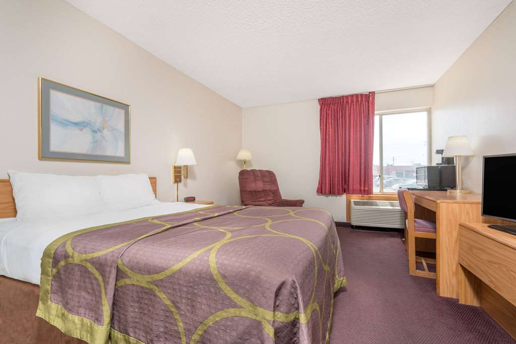 Guest room