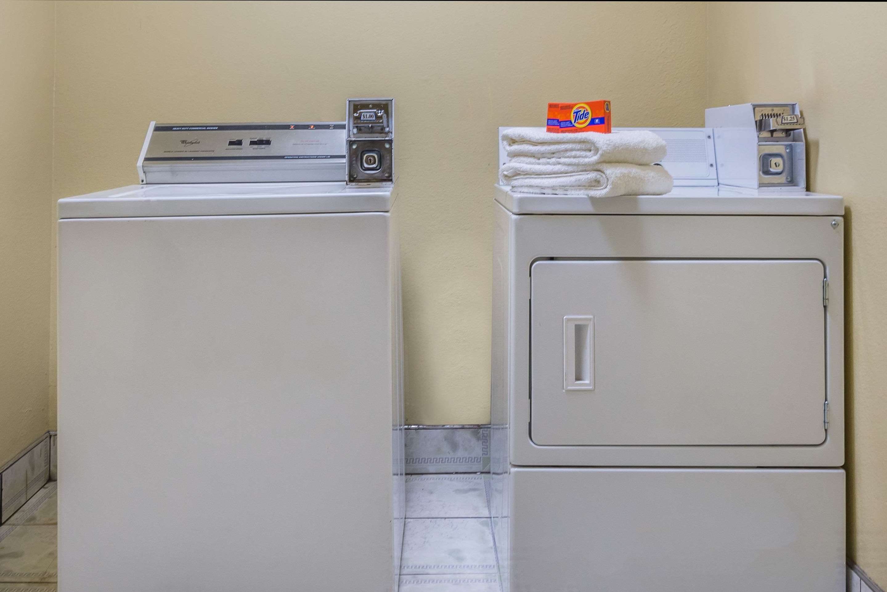Guest Laundry | Super 8 by Wyndham Sulphur Lake Charles