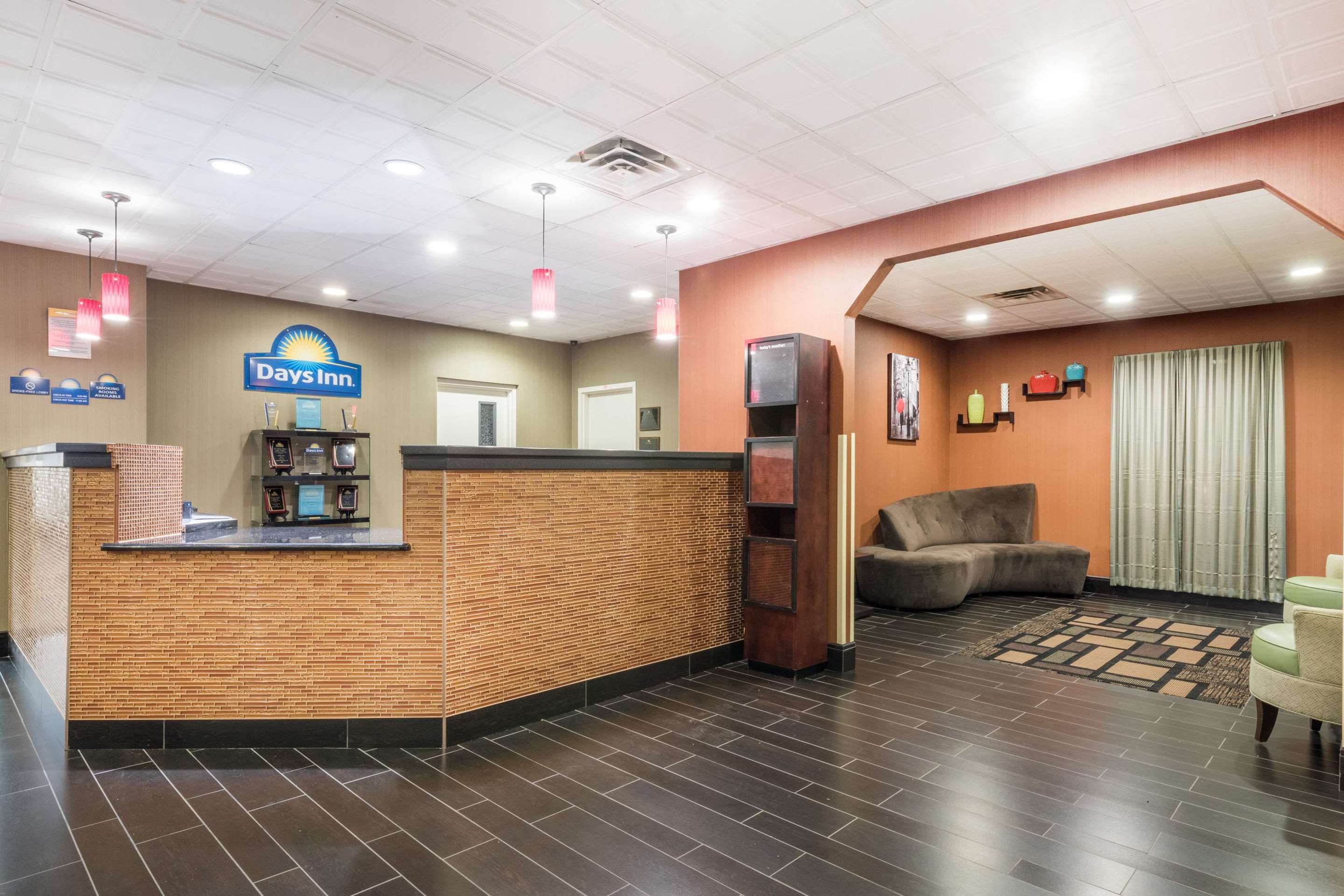 Lobby | Holiday Inn Express Jonestown - Ft. Indiantown Gap, an IHG Hotel