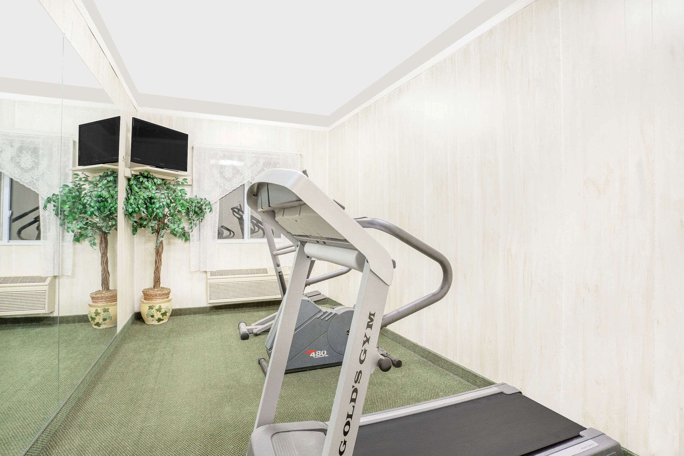 Health club | Super 8 by Wyndham Monticello NY
