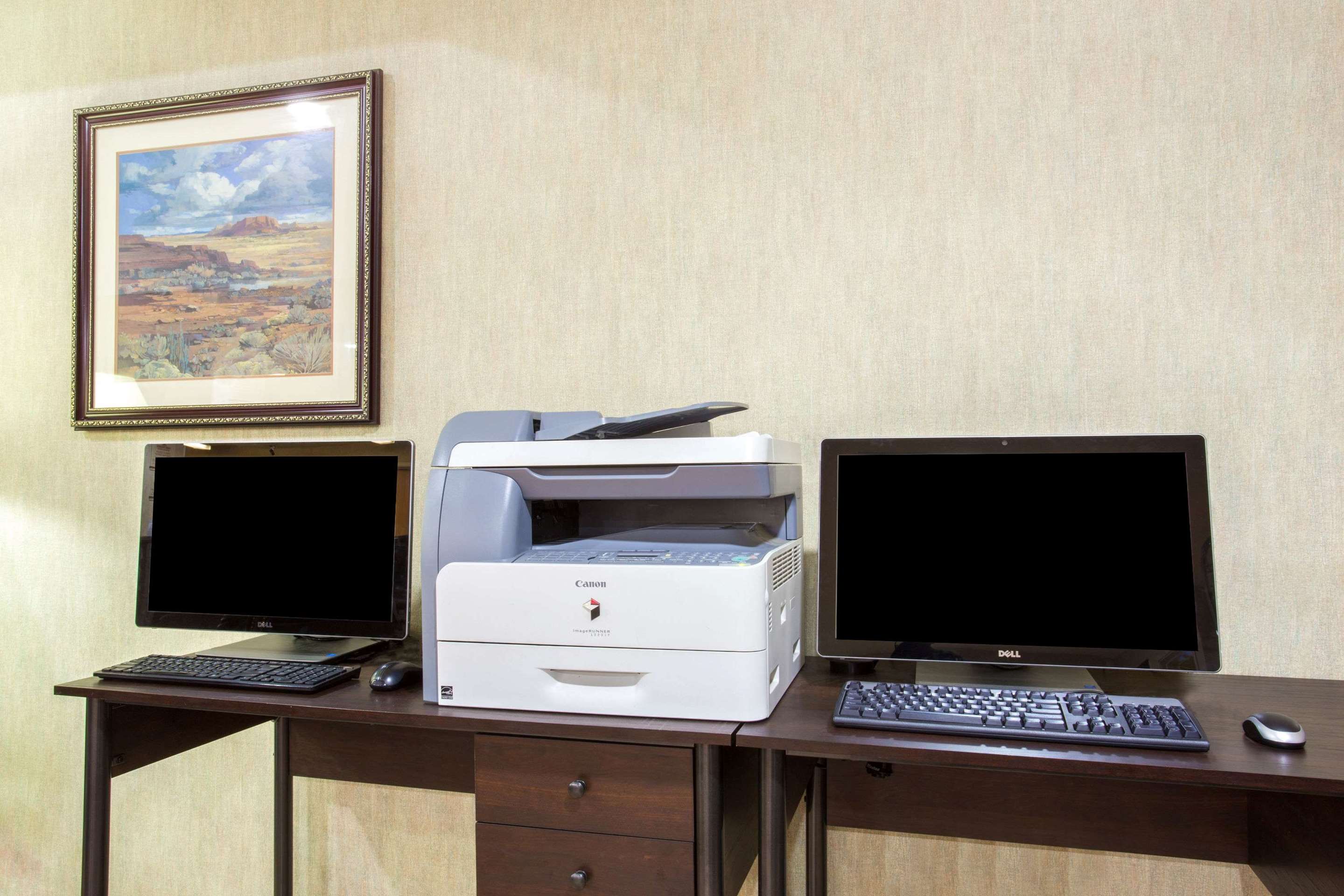 Business Center | Hawthorn Suites by Wyndham Tempe