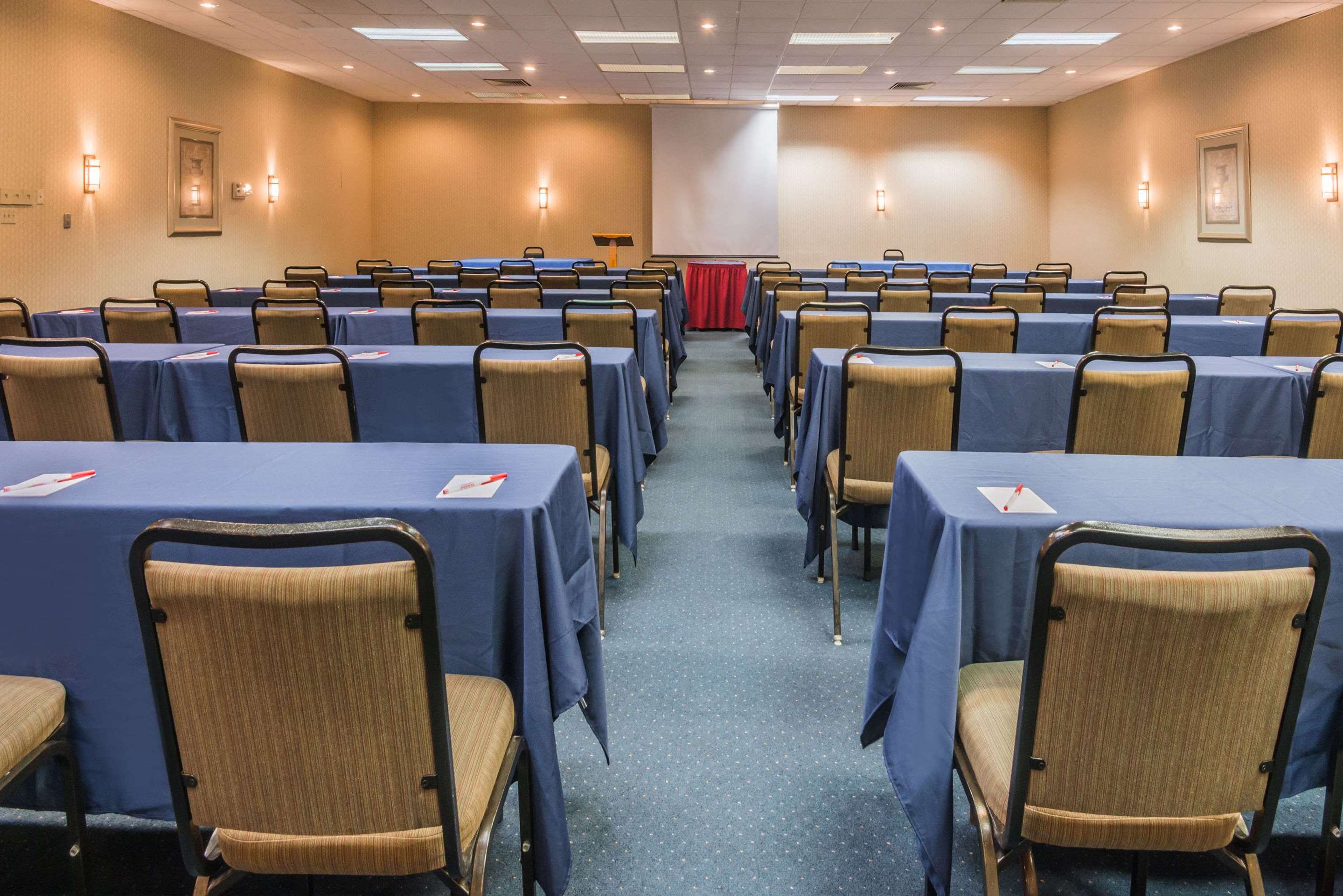 Meeting Room | Ramada by Wyndham New Braunfels